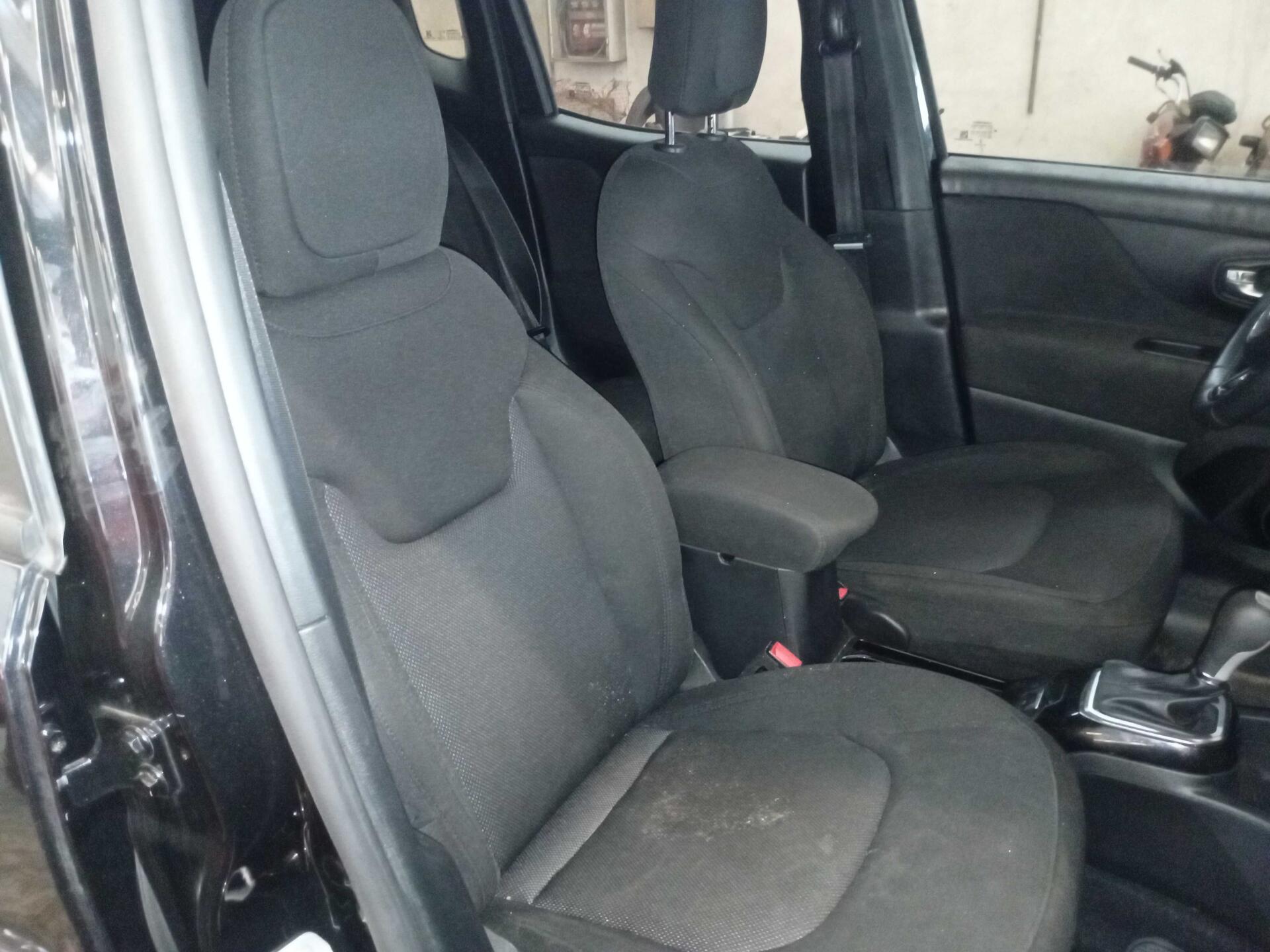 JEEP / RENEGADE SPORT 4X2 1.8 16V AUT FLEX 2020/2021 — foto 26 de 40