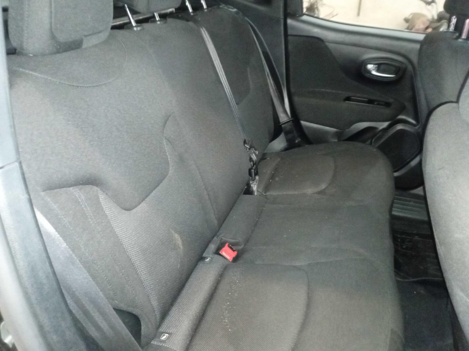 JEEP / RENEGADE SPORT 4X2 1.8 16V AUT FLEX 2020/2021 — foto 28 de 40