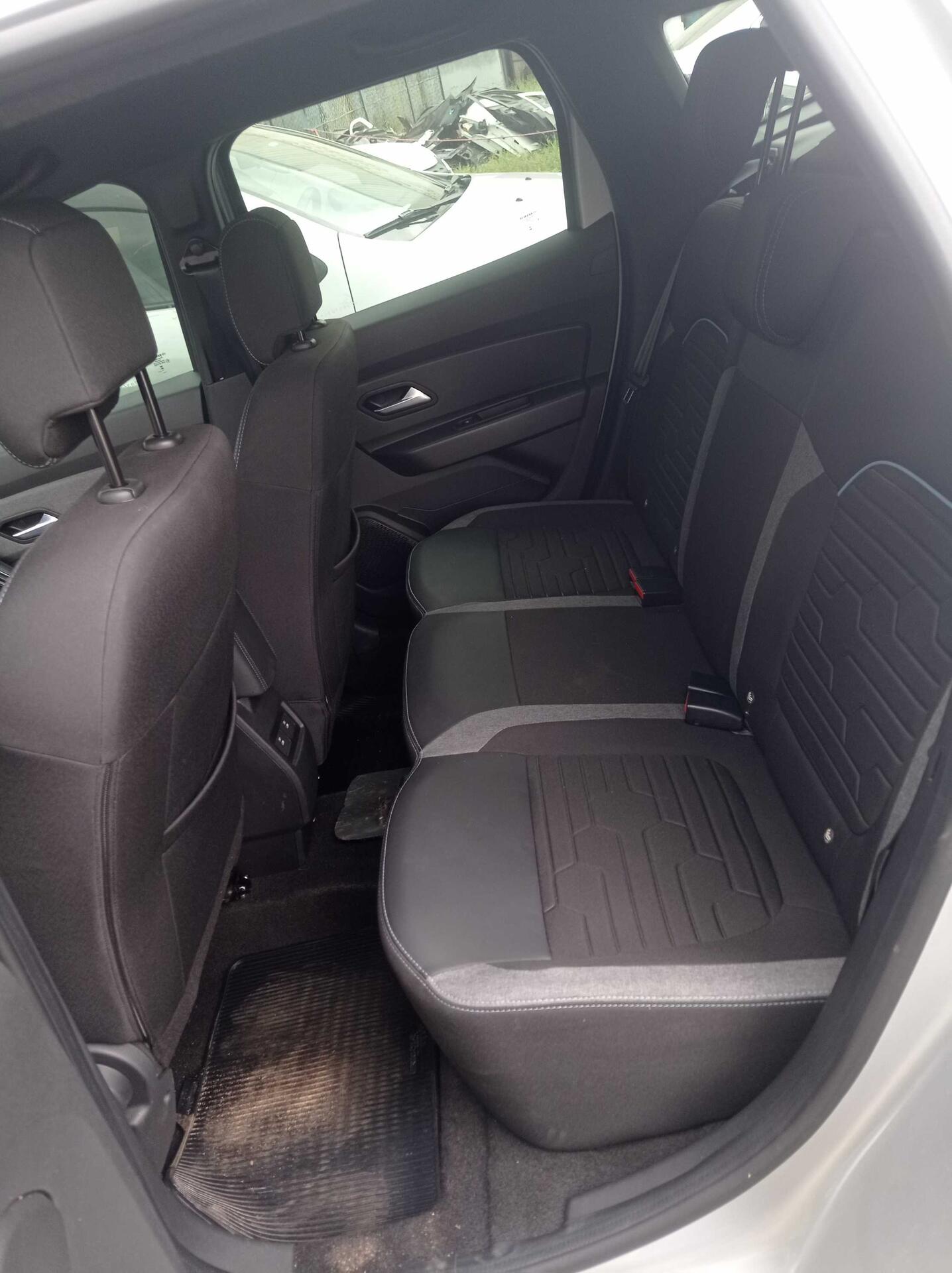 RENAULT / DUSTER INTENSE PLUS 1.6 16V FLEX AUT. 2025/2026 — foto 9 de 40