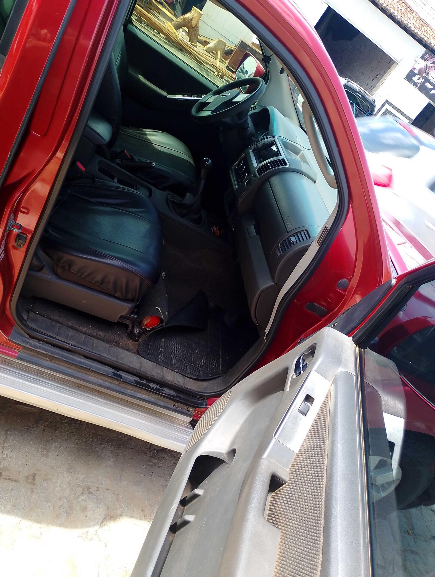 NISSAN / FRONTIER CD S 4X2 2 DIESEL 2013/2014 — foto 8 de 40