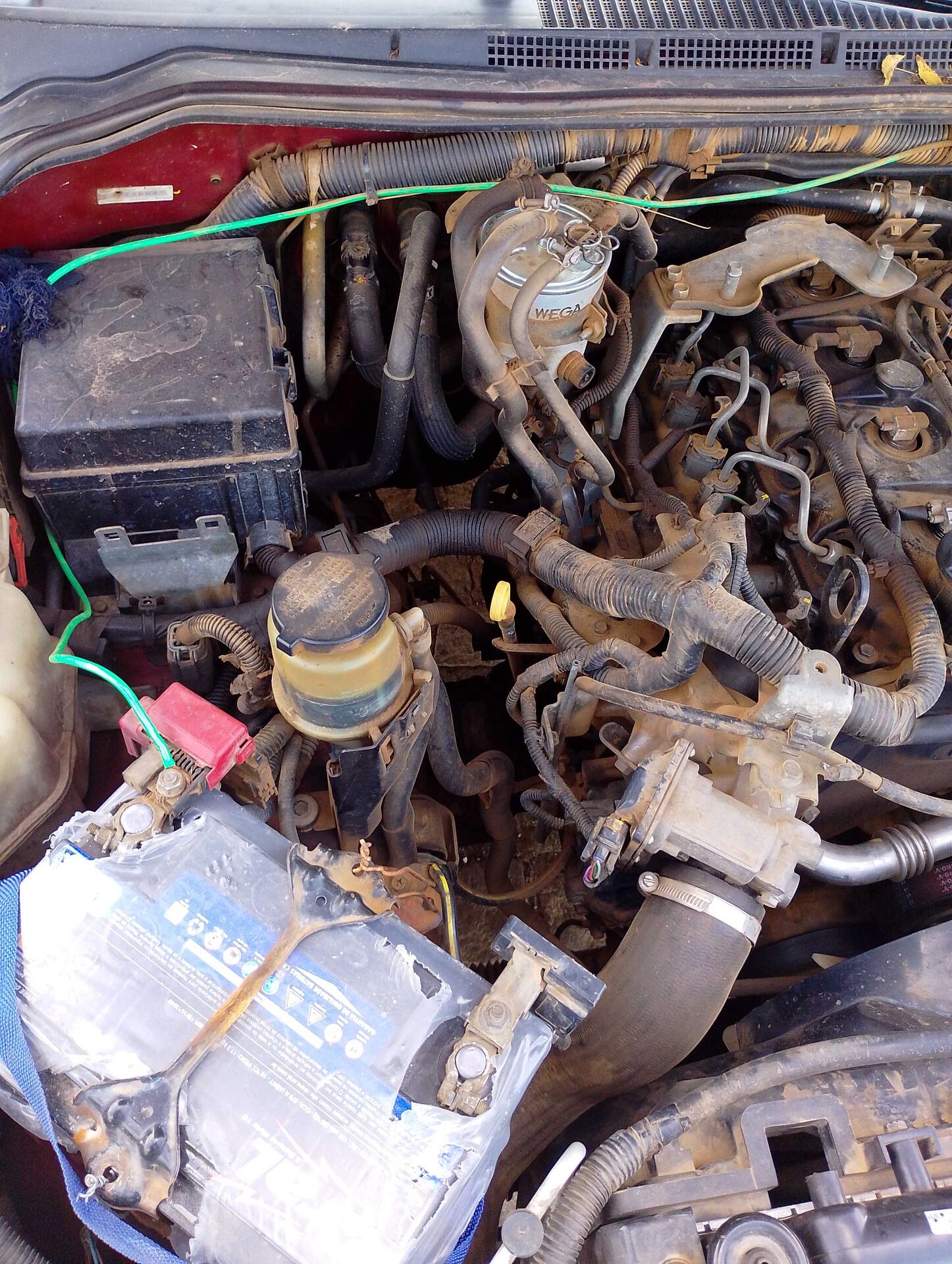 NISSAN / FRONTIER CD S 4X2 2 DIESEL 2013/2014 — foto 11 de 40