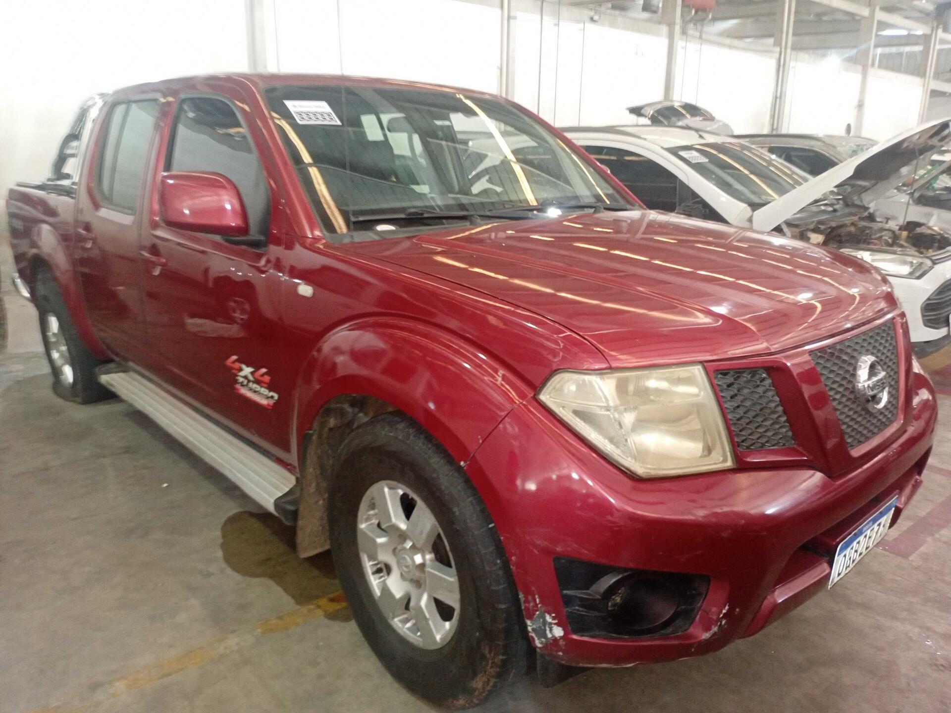 NISSAN / FRONTIER CD S 4X2 2 DIESEL 2013/2014 — foto 35 de 40