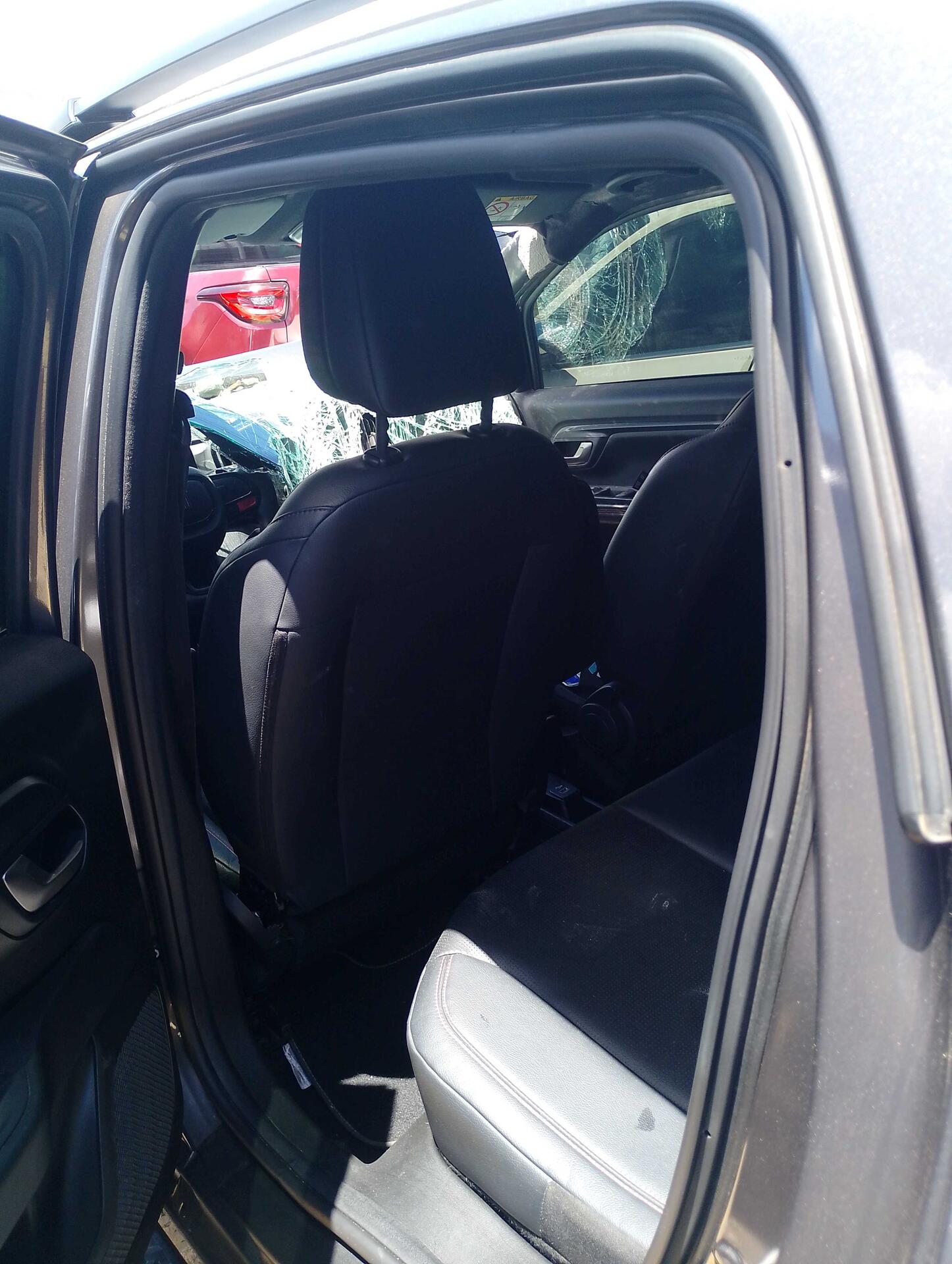 (SUCATA) FIAT / STRADA ULTRA TB 1.0 12V (C.DUP) FLEX 2023/2024 — foto 21 de 40