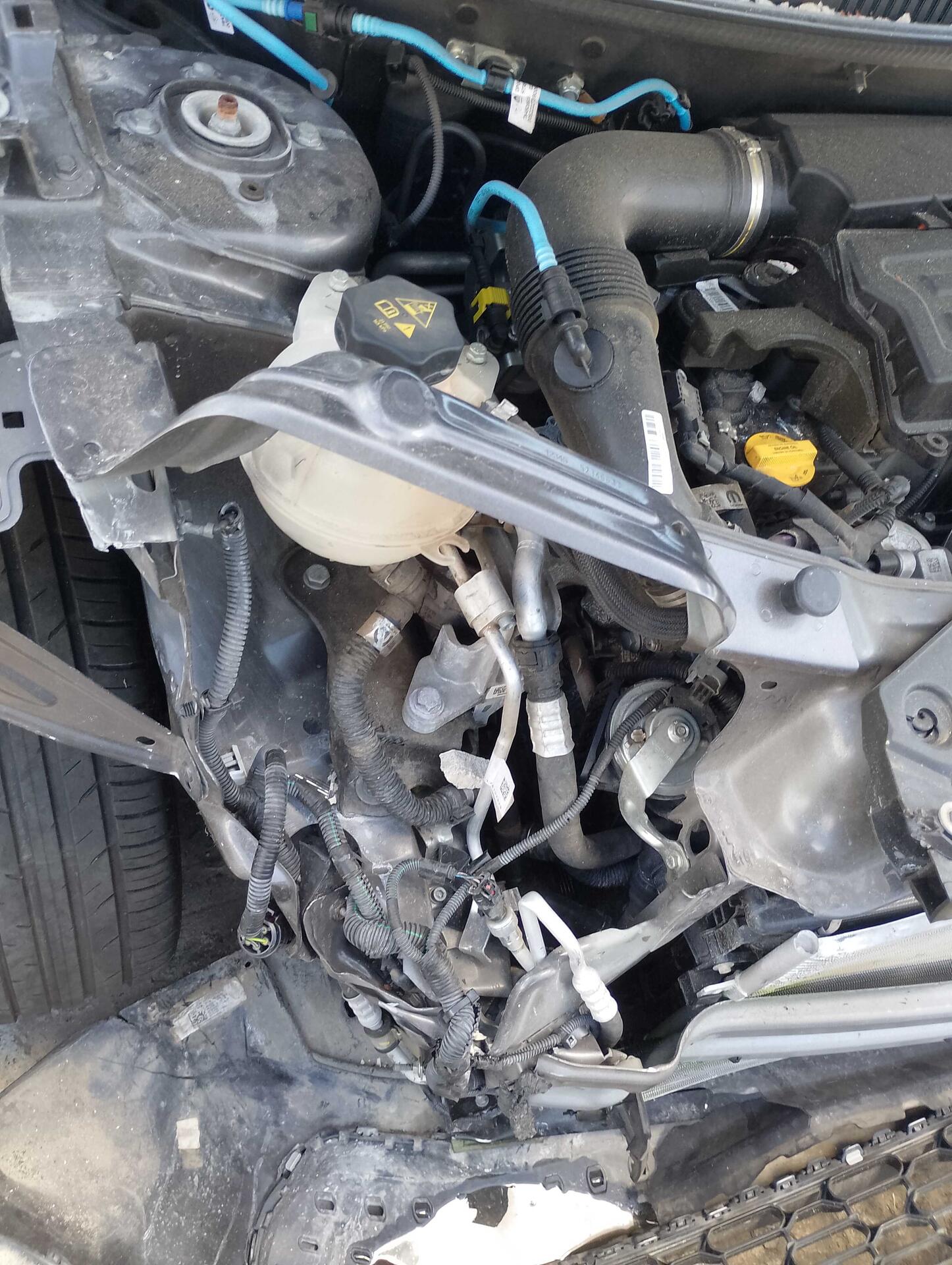 (SUCATA) FIAT / STRADA ULTRA TB 1.0 12V (C.DUP) FLEX 2023/2024 — foto 26 de 40