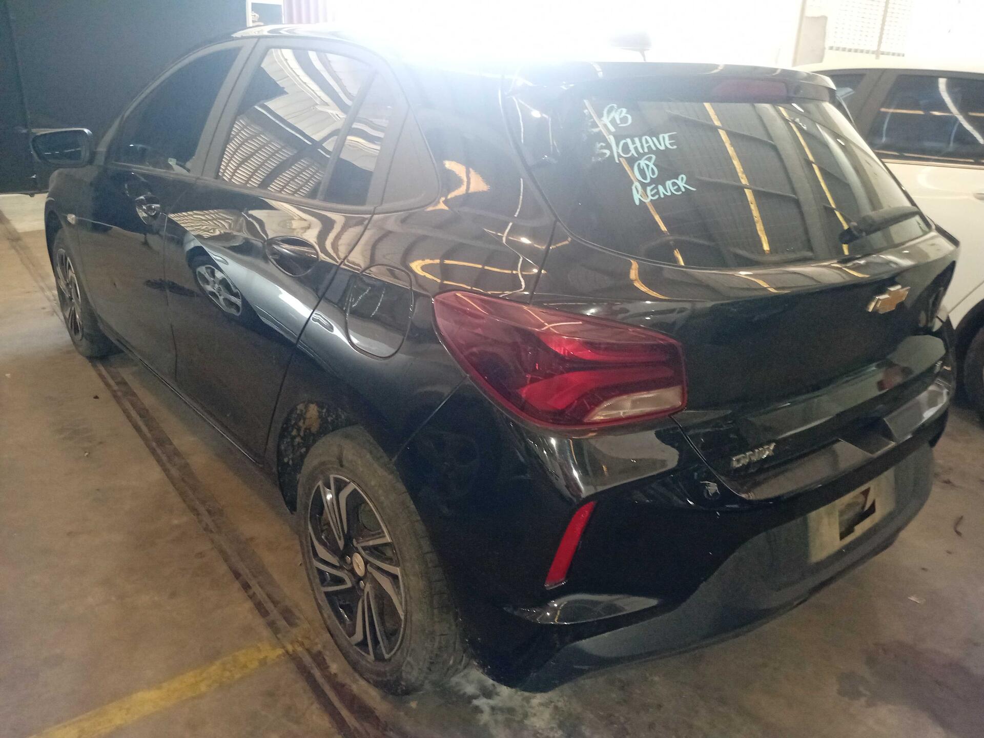 CHEVROLET / ONIX HATCH LT 1.0 12V 4P A/G FLEX 2023/2024 — foto 13 de 40
