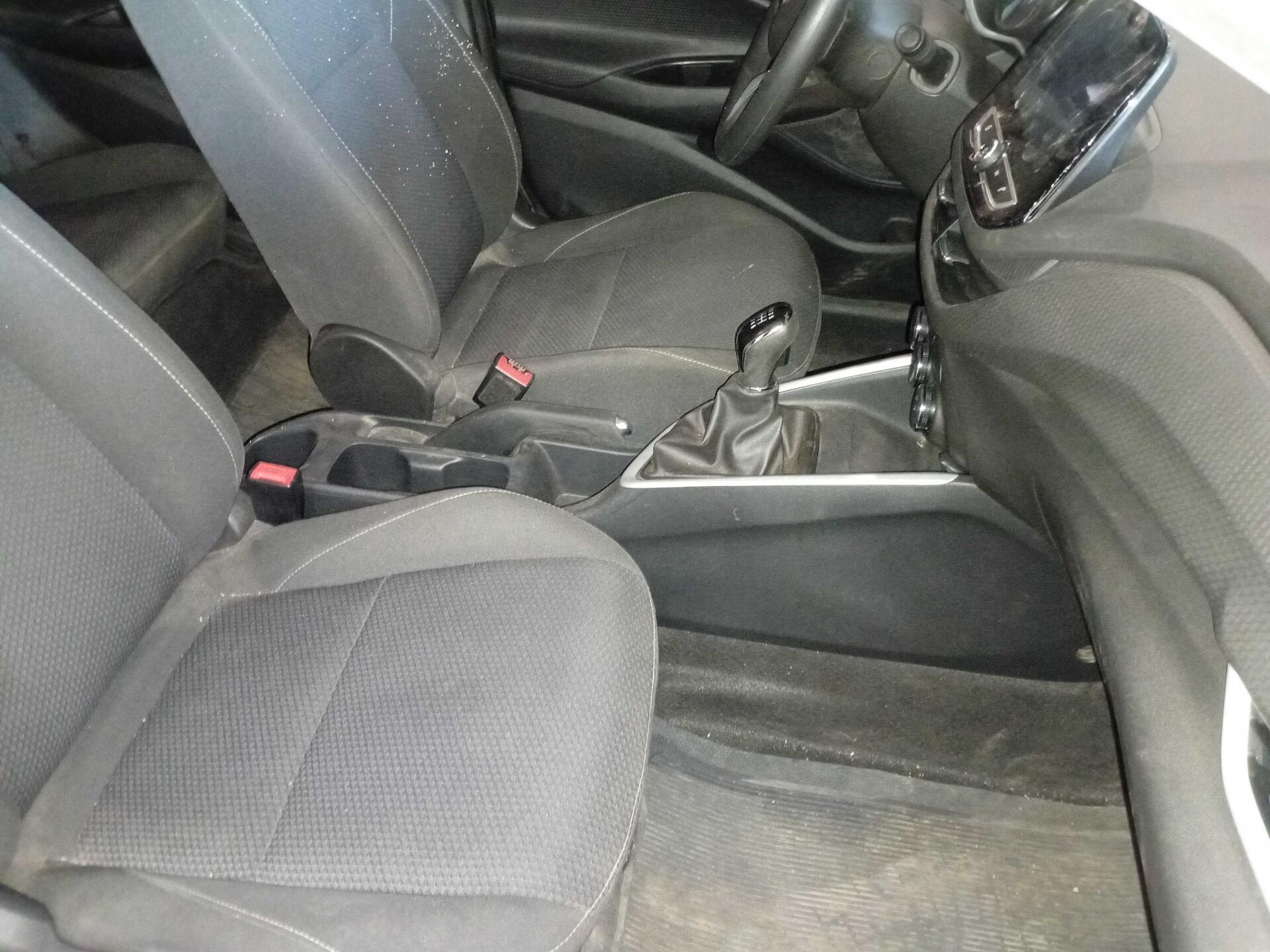 CHEVROLET / ONIX HATCH LT 1.0 12V 4P A/G FLEX 2023/2024 — foto 20 de 40