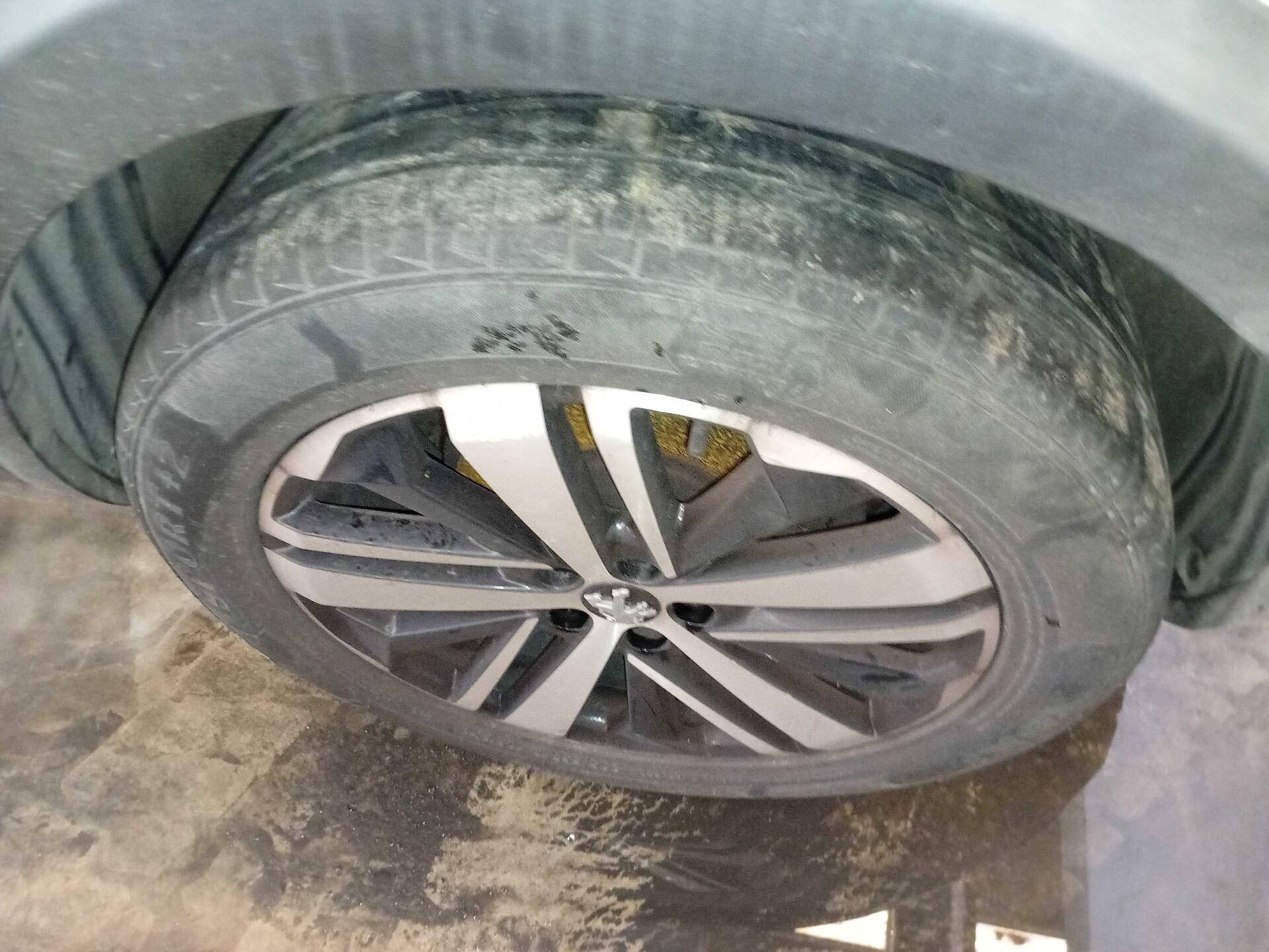 PEUGEOT / 3008 GRIFFE 1.6 TURBO 16V 5P AUT 2018/2019 — foto 26 de 40