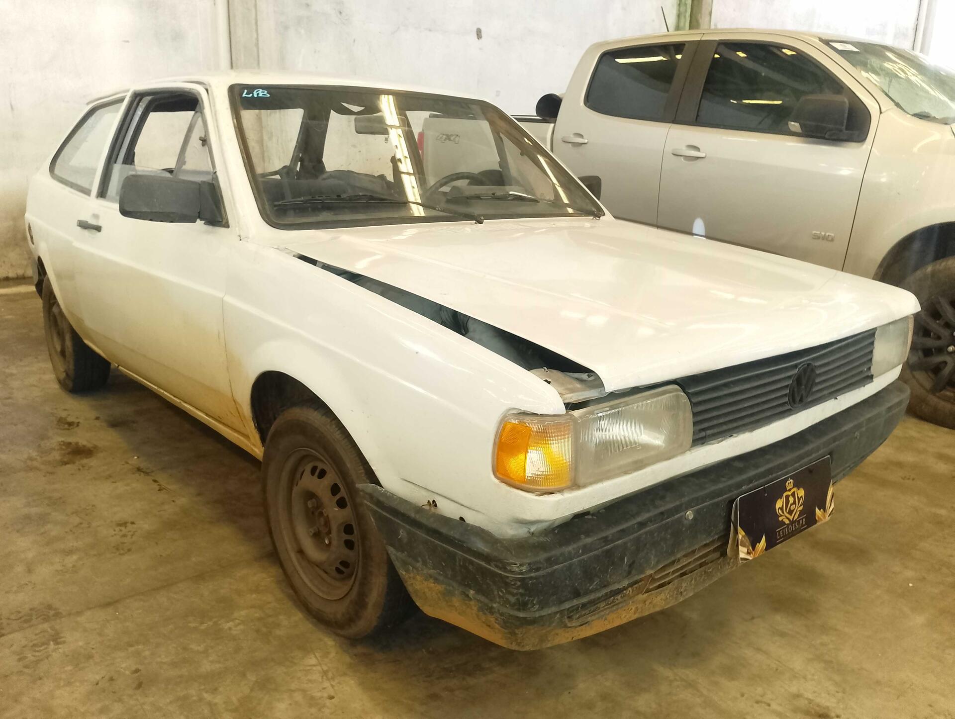 (SUCATA) VOLKSWAGEN / GOL CL 1.6 1993/1993 — foto 24 de 40