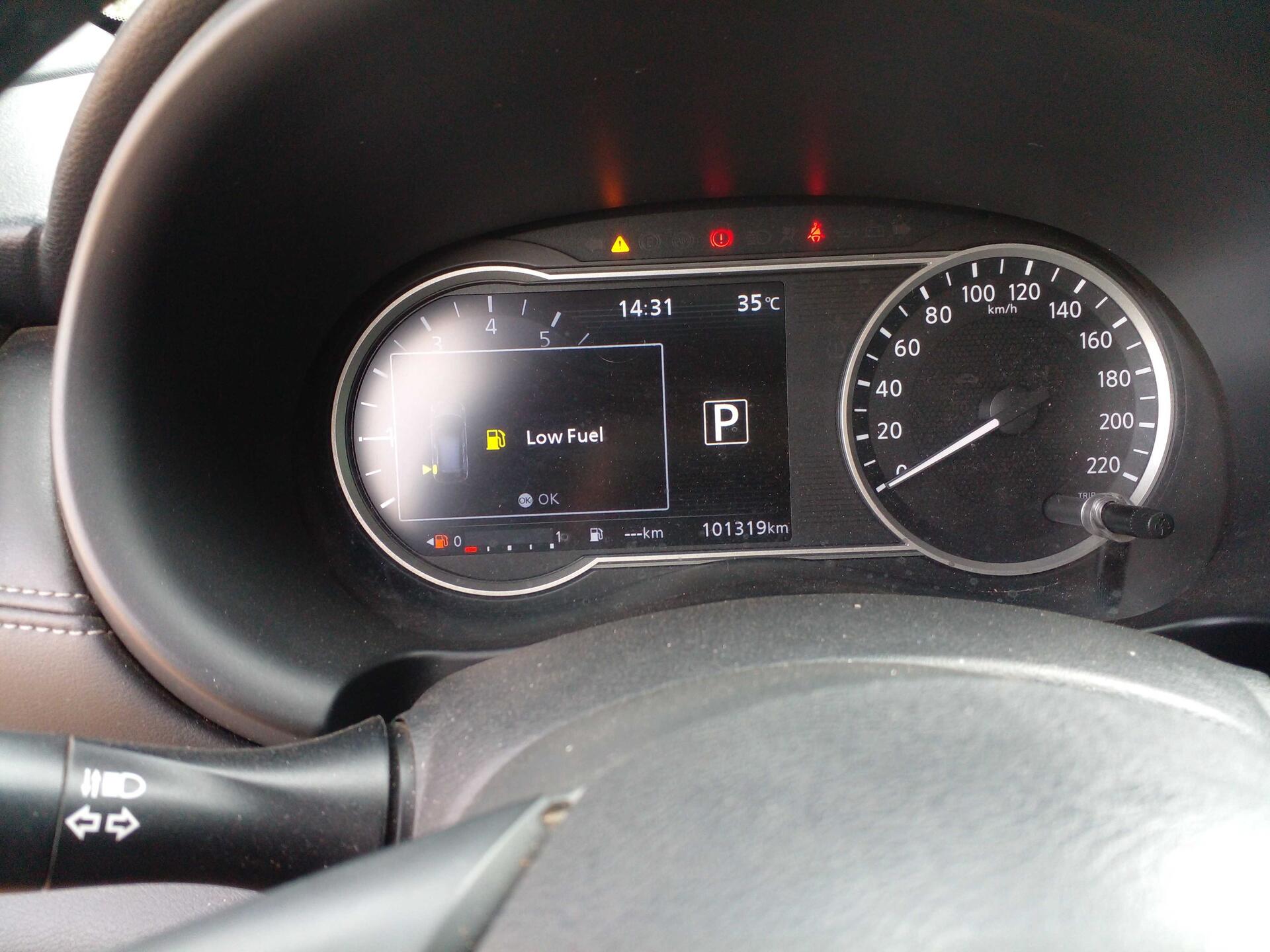 NISSAN / KICKS SL 1.6 16V CV FLEX 2016/2017 — foto 10 de 40