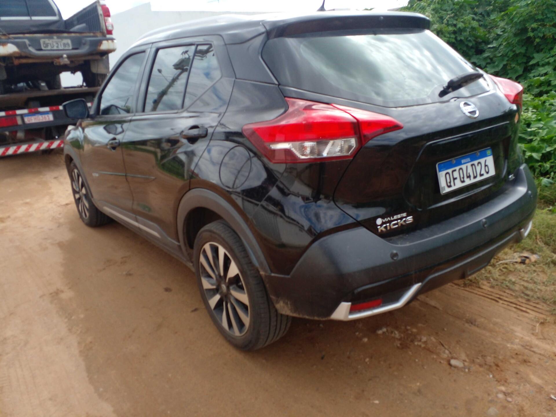 NISSAN / KICKS SL 1.6 16V CV FLEX 2016/2017 — foto 11 de 40