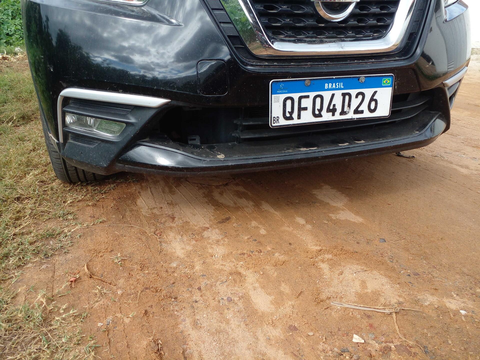 NISSAN / KICKS SL 1.6 16V CV FLEX 2016/2017 — foto 16 de 40