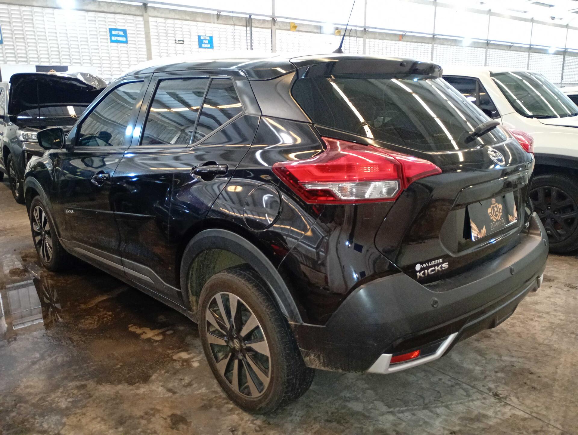 NISSAN / KICKS SL 1.6 16V CV FLEX 2016/2017 — foto 20 de 40