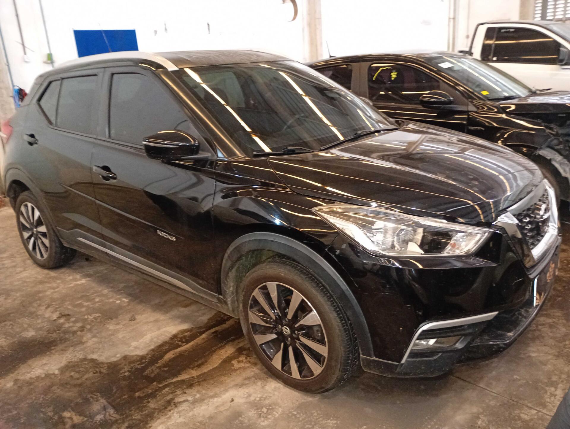 NISSAN / KICKS SL 1.6 16V CV FLEX 2016/2017 — foto 22 de 40