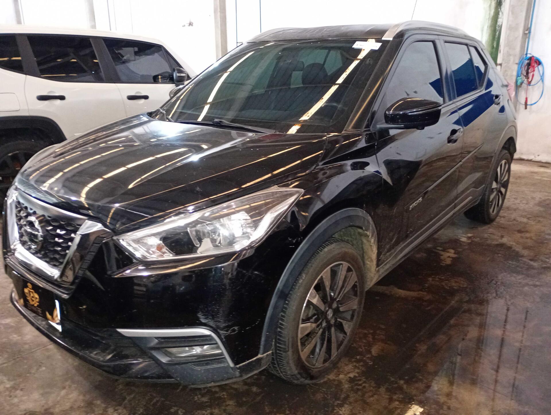 NISSAN / KICKS SL 1.6 16V CV FLEX 2016/2017 — foto 31 de 40