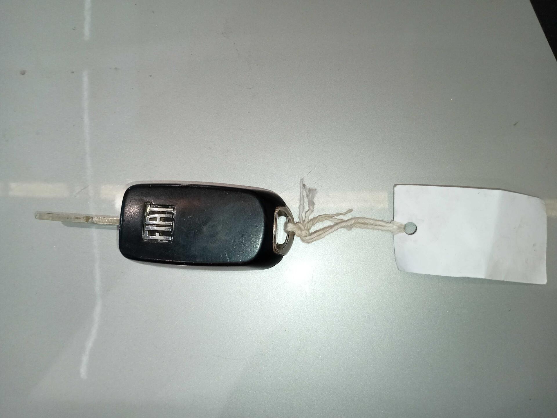 (SUCATA) FIAT / CRONOS DRIVE 1.0 4P 2023/2024 — foto 36 de 40