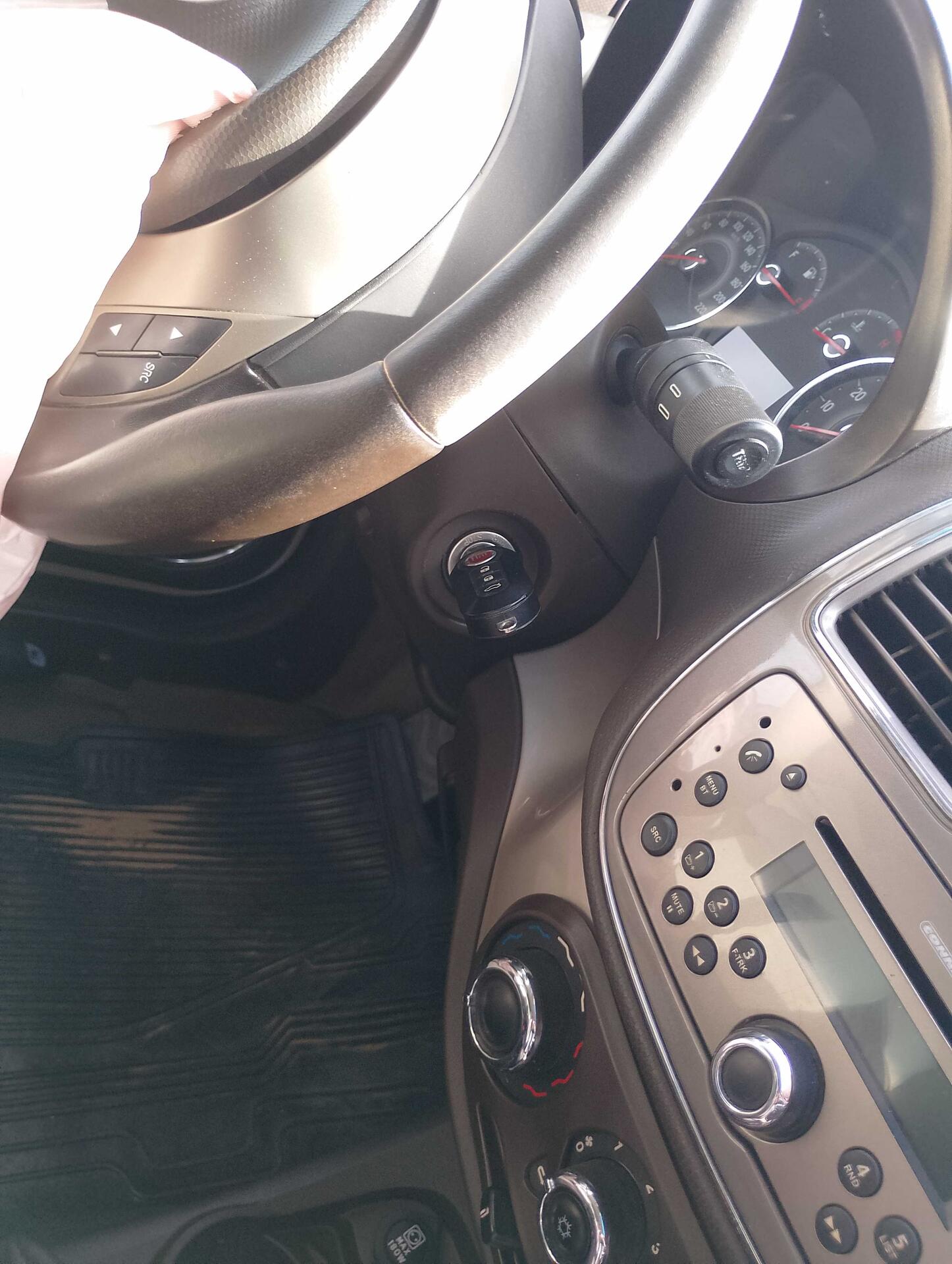 FIAT / SIENA ESSENCE 1.6 FLEX 2016/2017 — foto 24 de 40