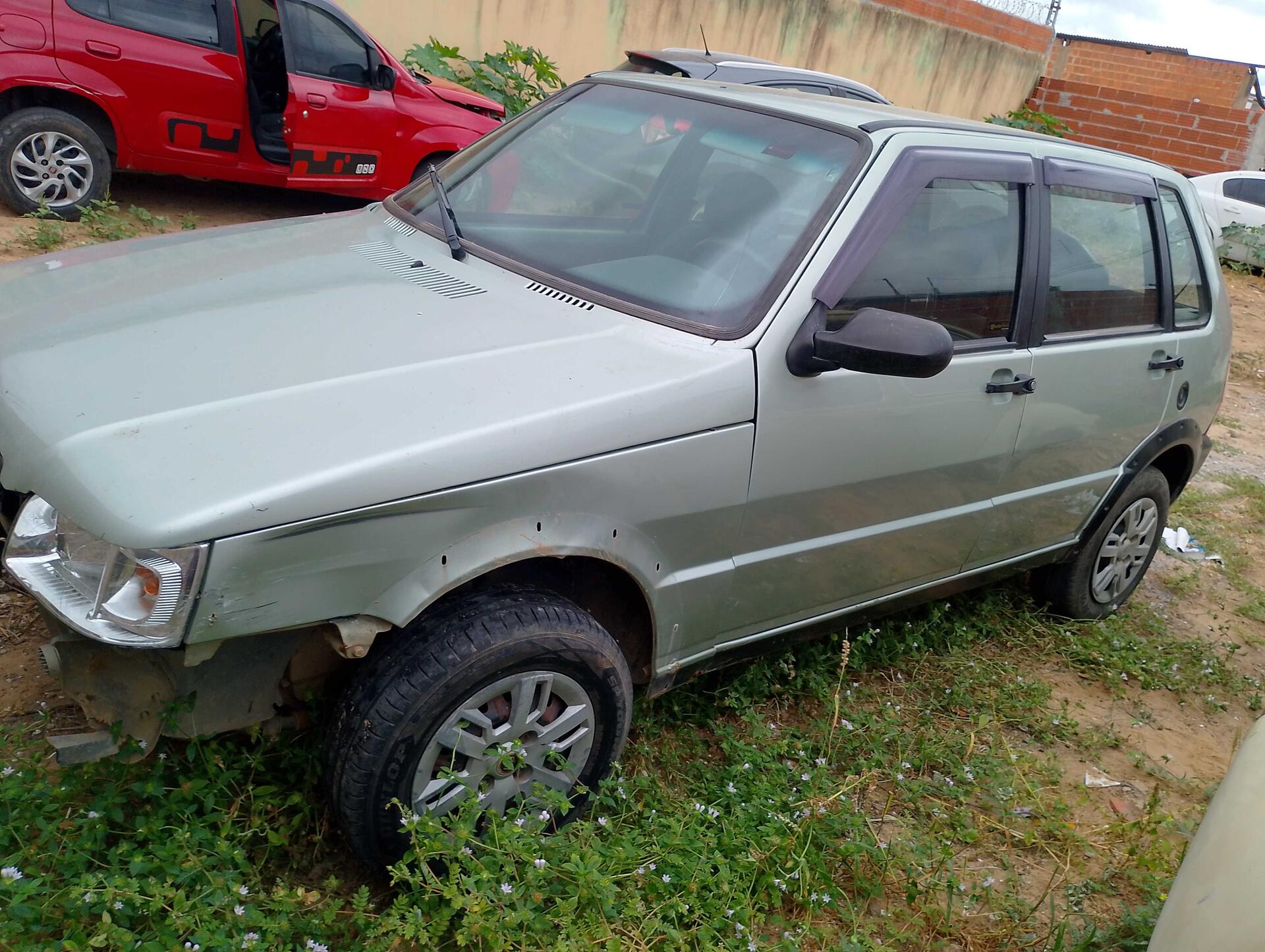 FIAT / UNO MILLE 1.0 8V FIRE FLEX 4P — foto 7 de 9