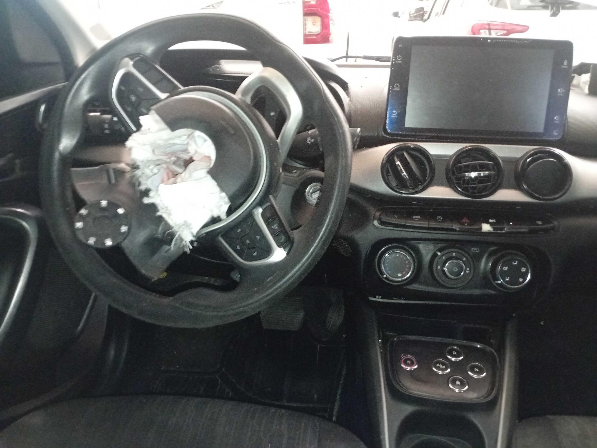 (SUCATA) FIAT / ARGO DRIVE GSR 1.3 8V FLEX 2018/2018 — foto 12 de 29