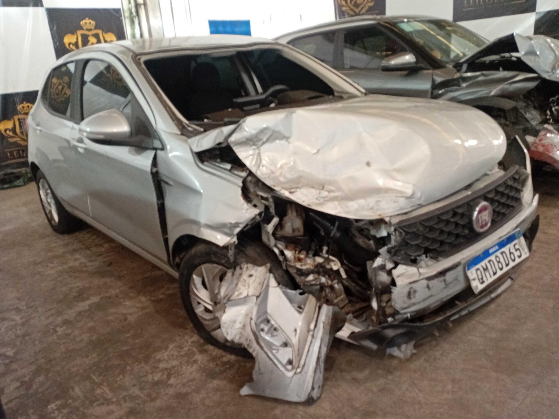(SUCATA) FIAT / ARGO DRIVE GSR 1.3 8V FLEX 2018/2018 — foto 19 de 29