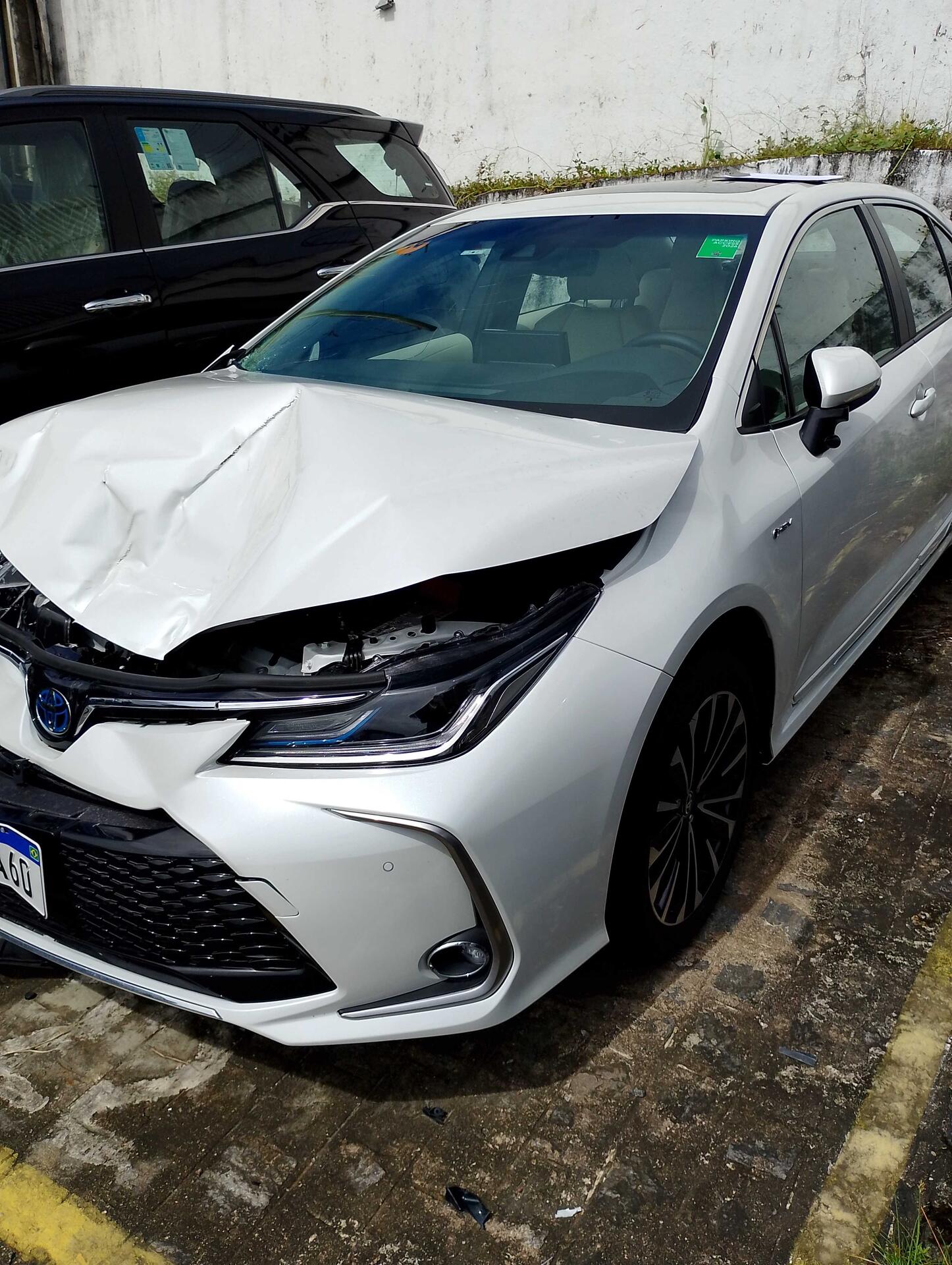 TOYOTA / COROLLA SEDAN ALTIS PREMIUM 1.8 HÍBRIDO 2026/2026 — foto 4 de 40