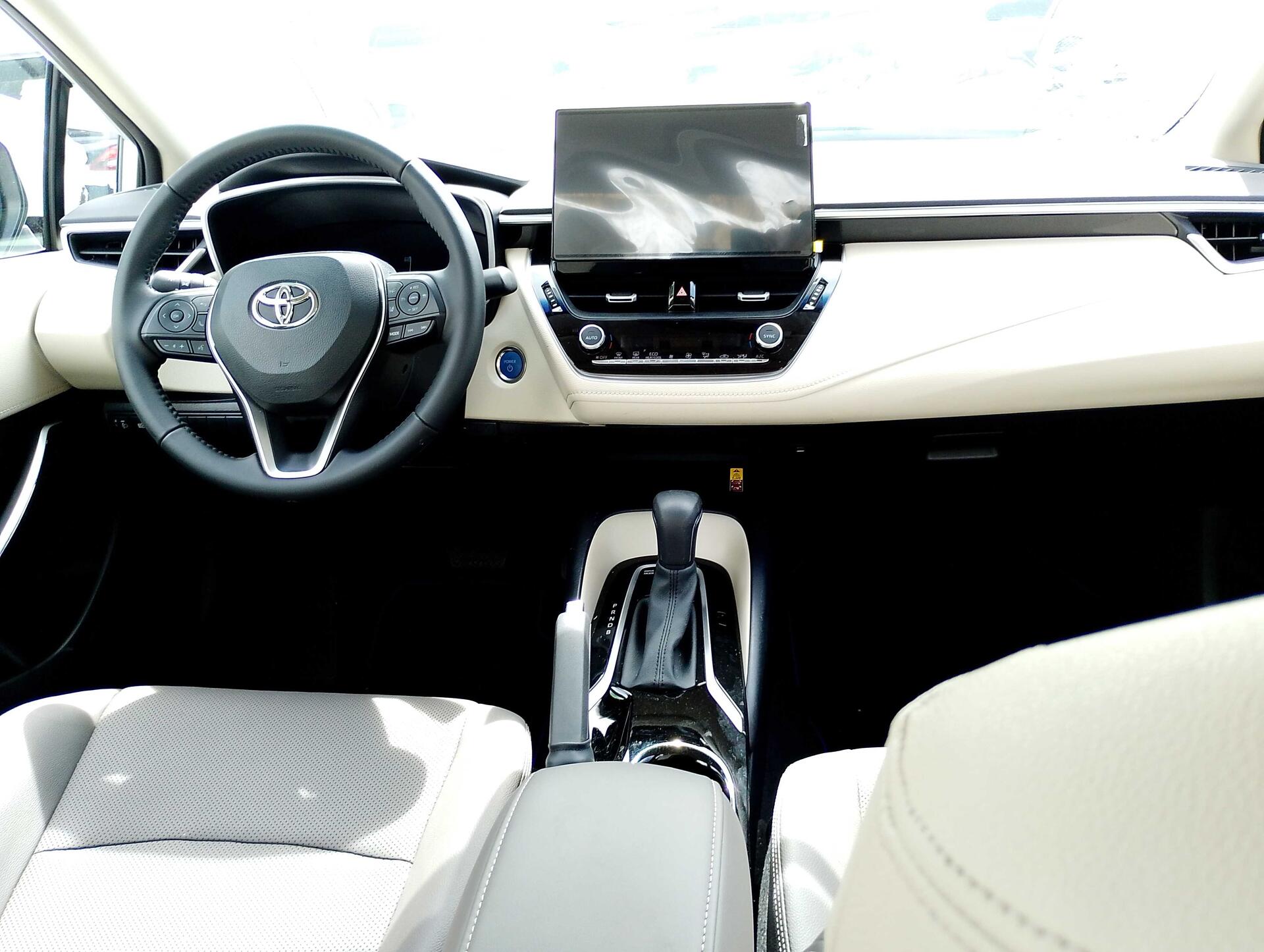 TOYOTA / COROLLA SEDAN ALTIS PREMIUM 1.8 HÍBRIDO 2026/2026 — foto 9 de 40