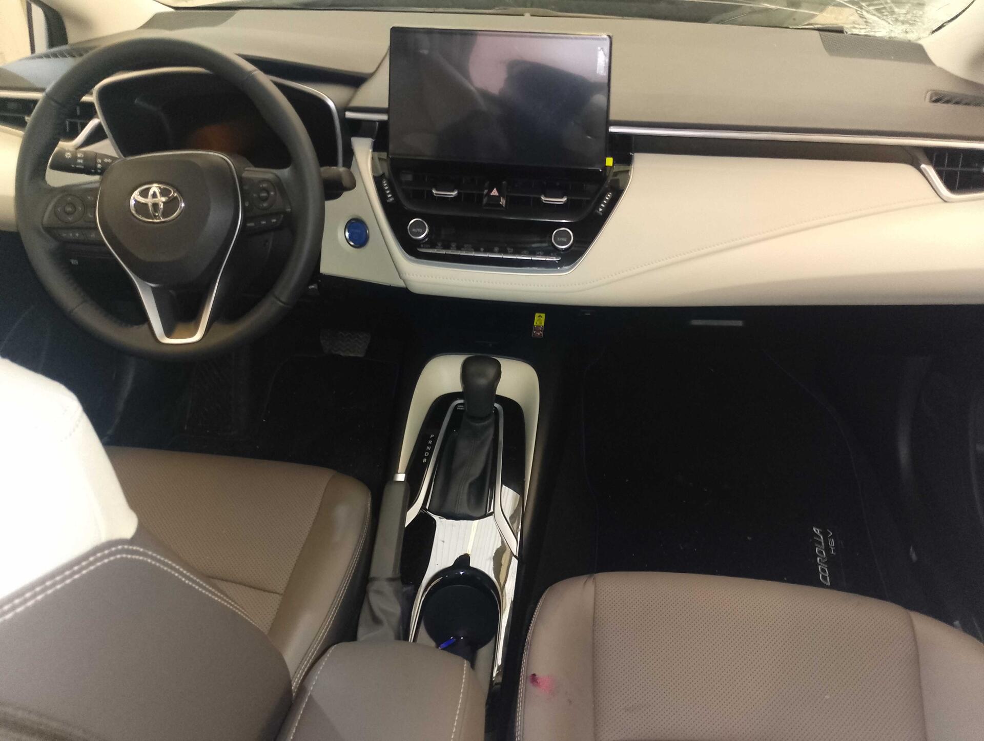TOYOTA / COROLLA SEDAN ALTIS PREMIUM 1.8 HÍBRIDO 2026/2026 — foto 38 de 40