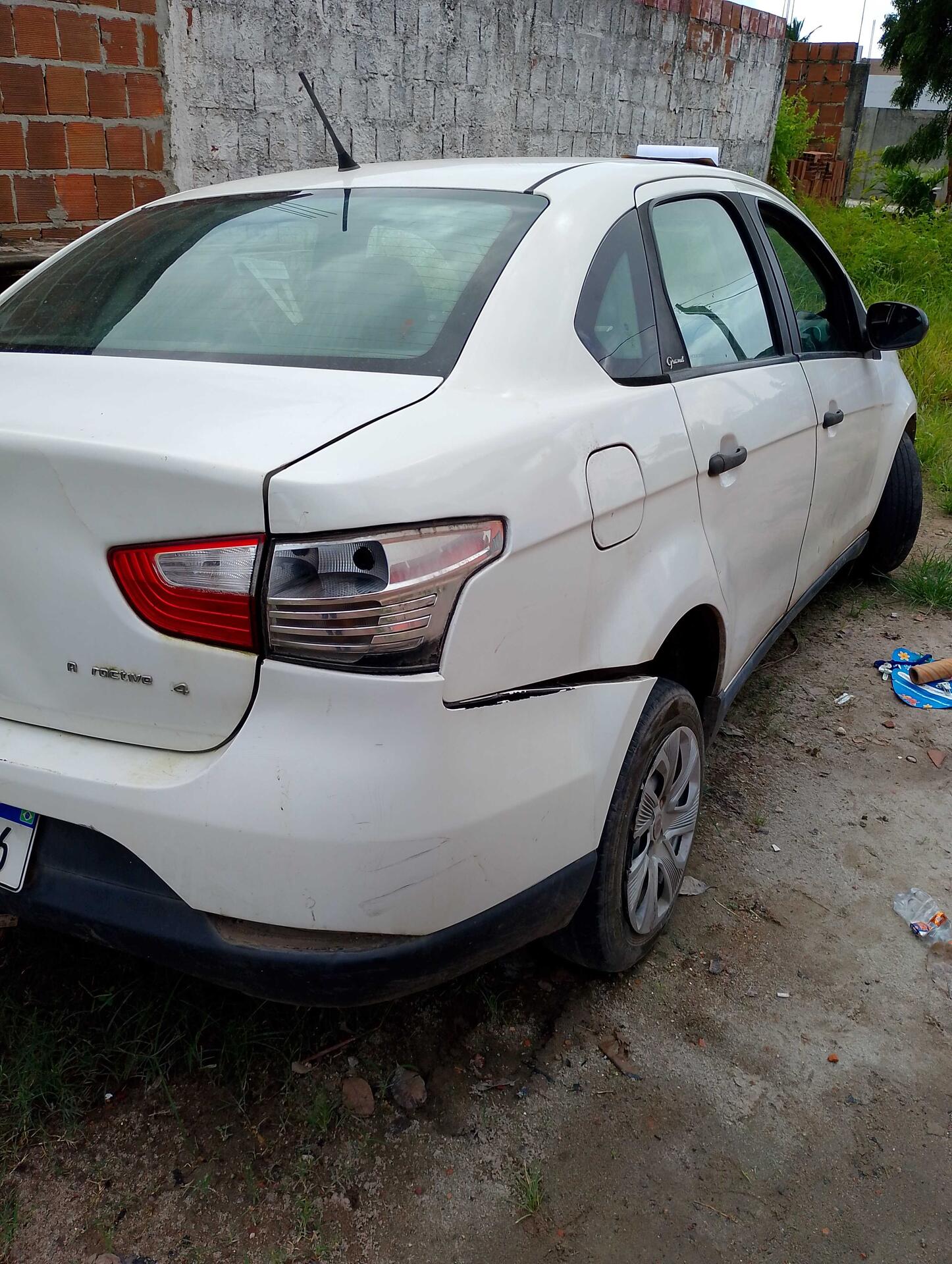 (SUCATA) FIAT / GRAND SIENA ATTRACTIVE 1.4 EVO F 2018/2019 — foto 6 de 40