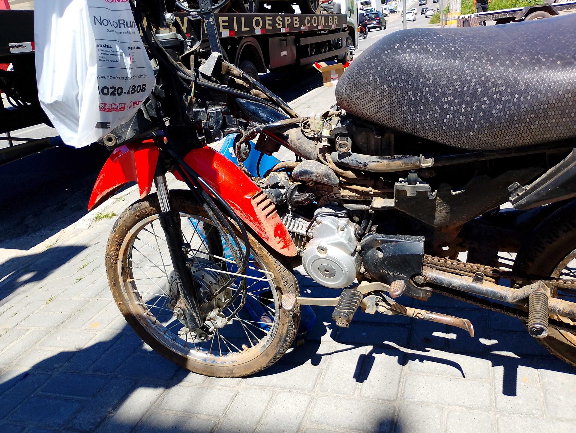 (SUCATA) HONDA / POP 110I ES - GASOLINA 2024/2025 — foto 9 de 13