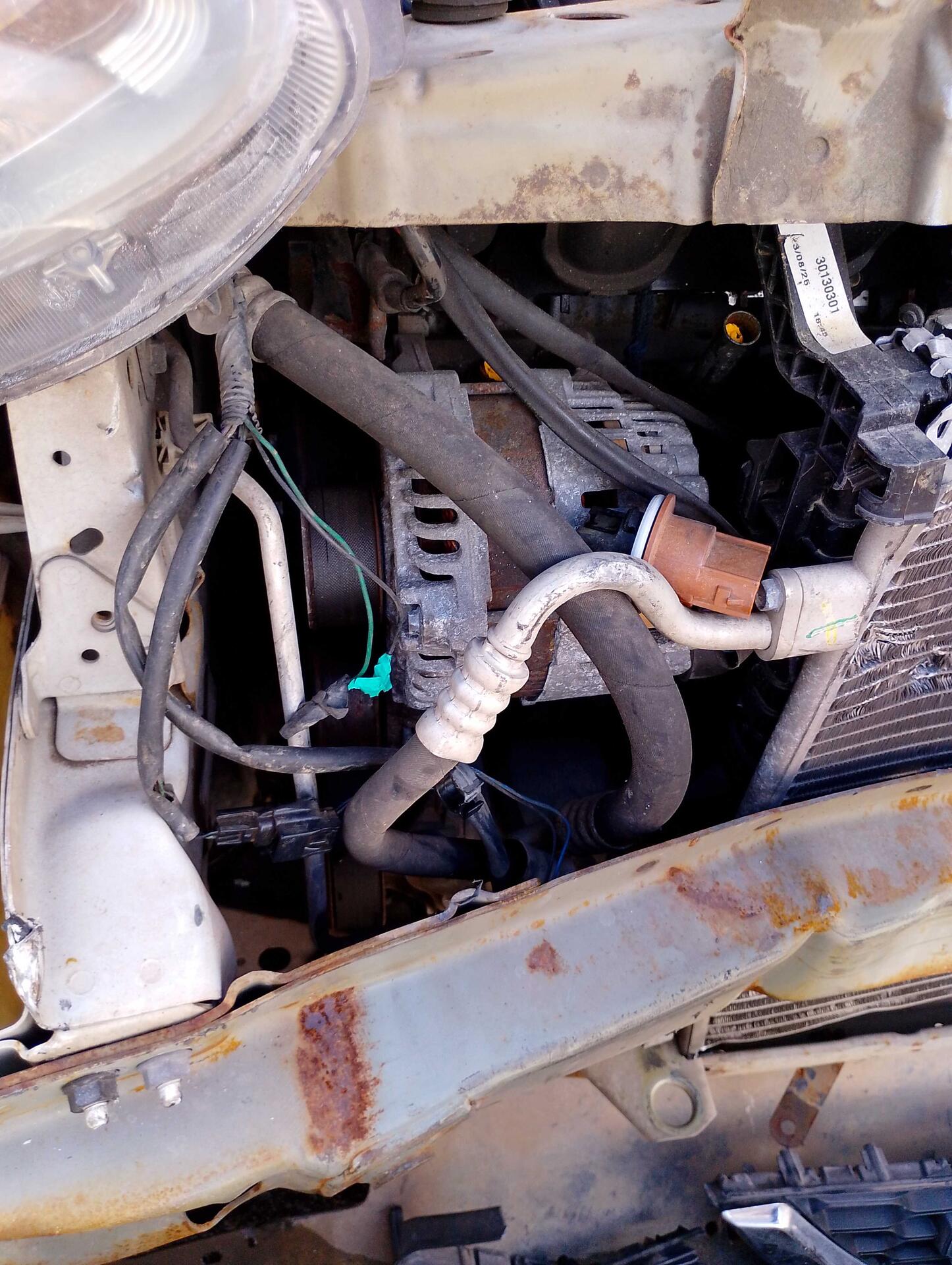 NISSAN / MARCH SV 1.0 12V F4P GNV_FLEX 2015/2016 — foto 5 de 40