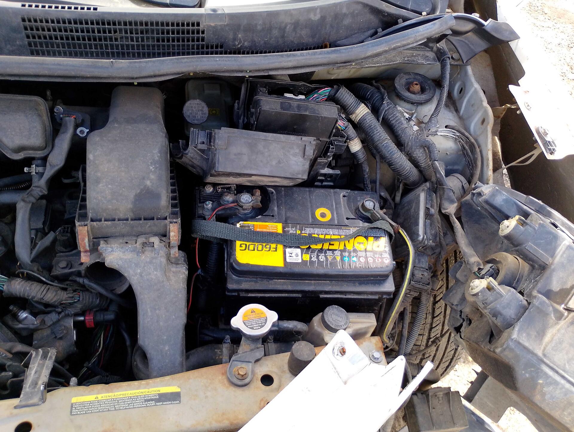 NISSAN / MARCH SV 1.0 12V F4P GNV_FLEX 2015/2016 — foto 7 de 40