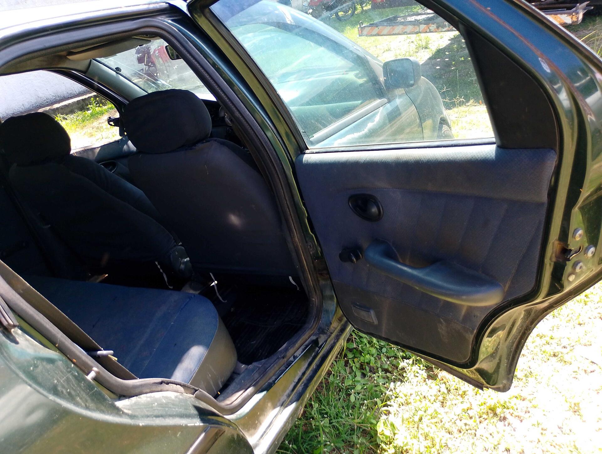 (SUCATA) FIAT / PALIO WEEKEND 6MARCHAS 1.0 MPI 1999/2000 — foto 13 de 40