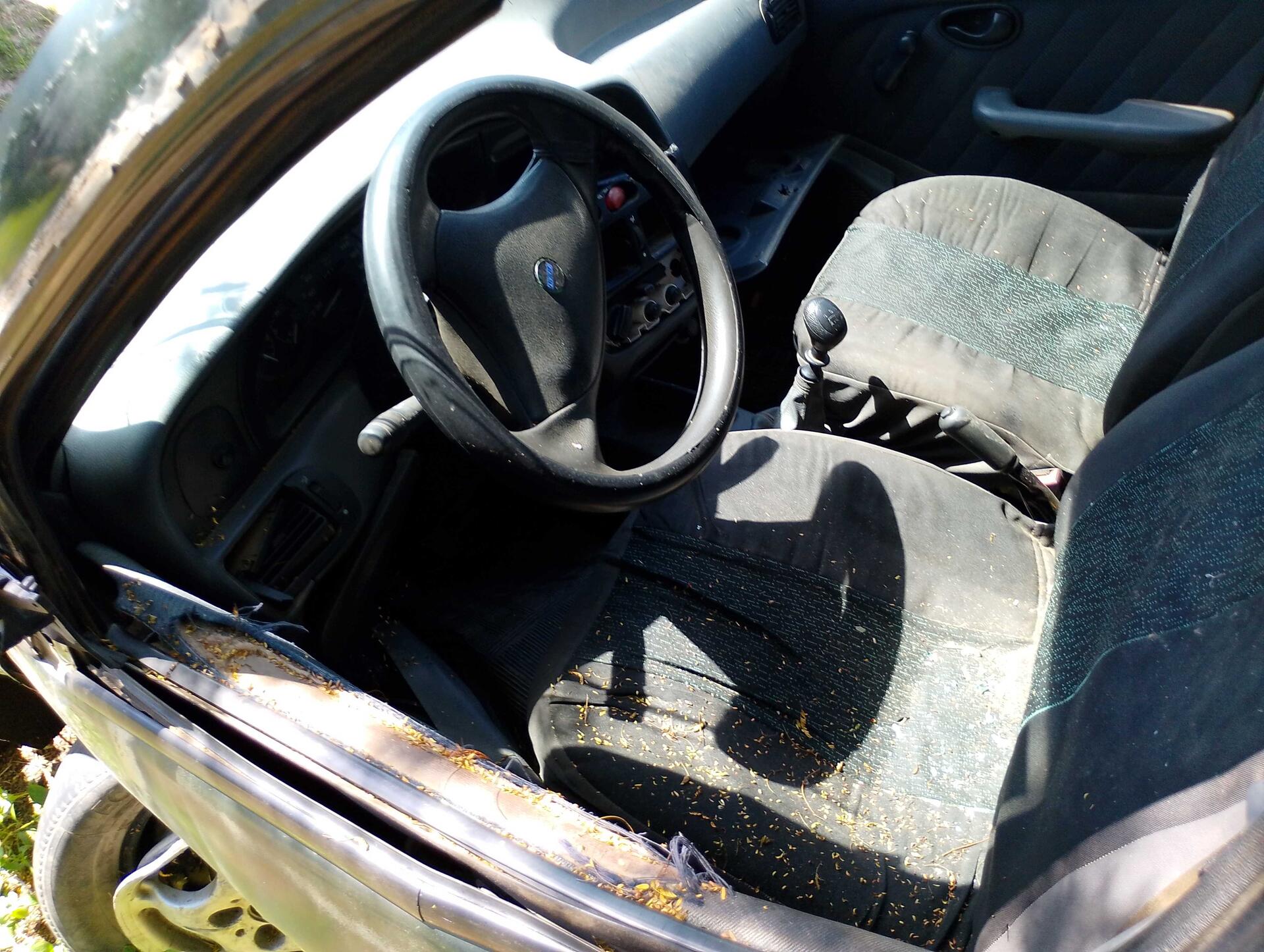 (SUCATA) FIAT / PALIO WEEKEND 6MARCHAS 1.0 MPI 1999/2000 — foto 19 de 40