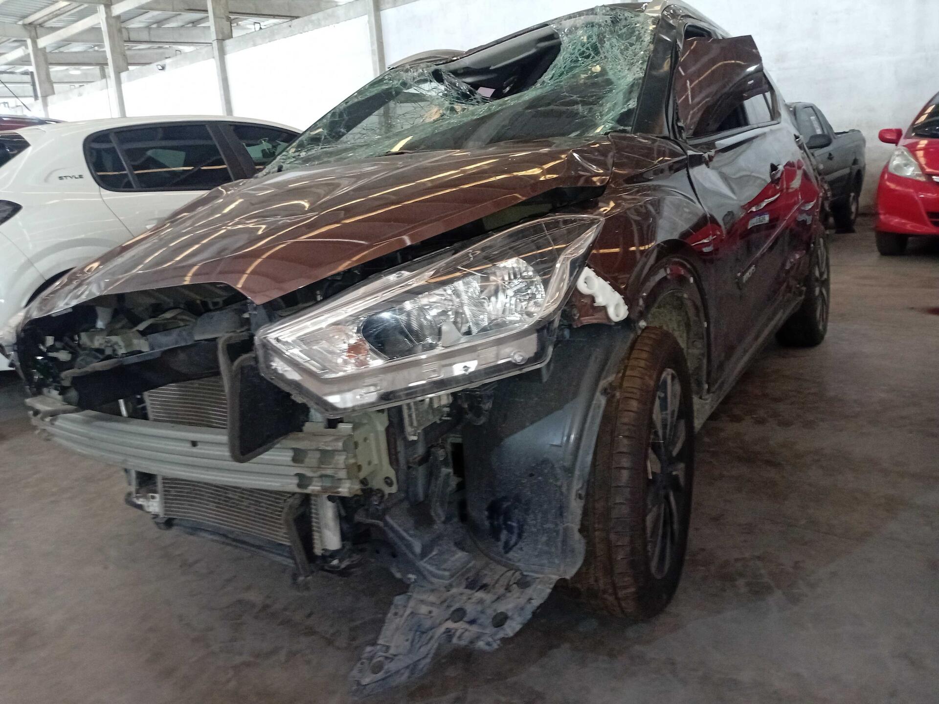 (SUCATA) NISSAN / KICKS SV CVT 2020/2021 — foto 9 de 24