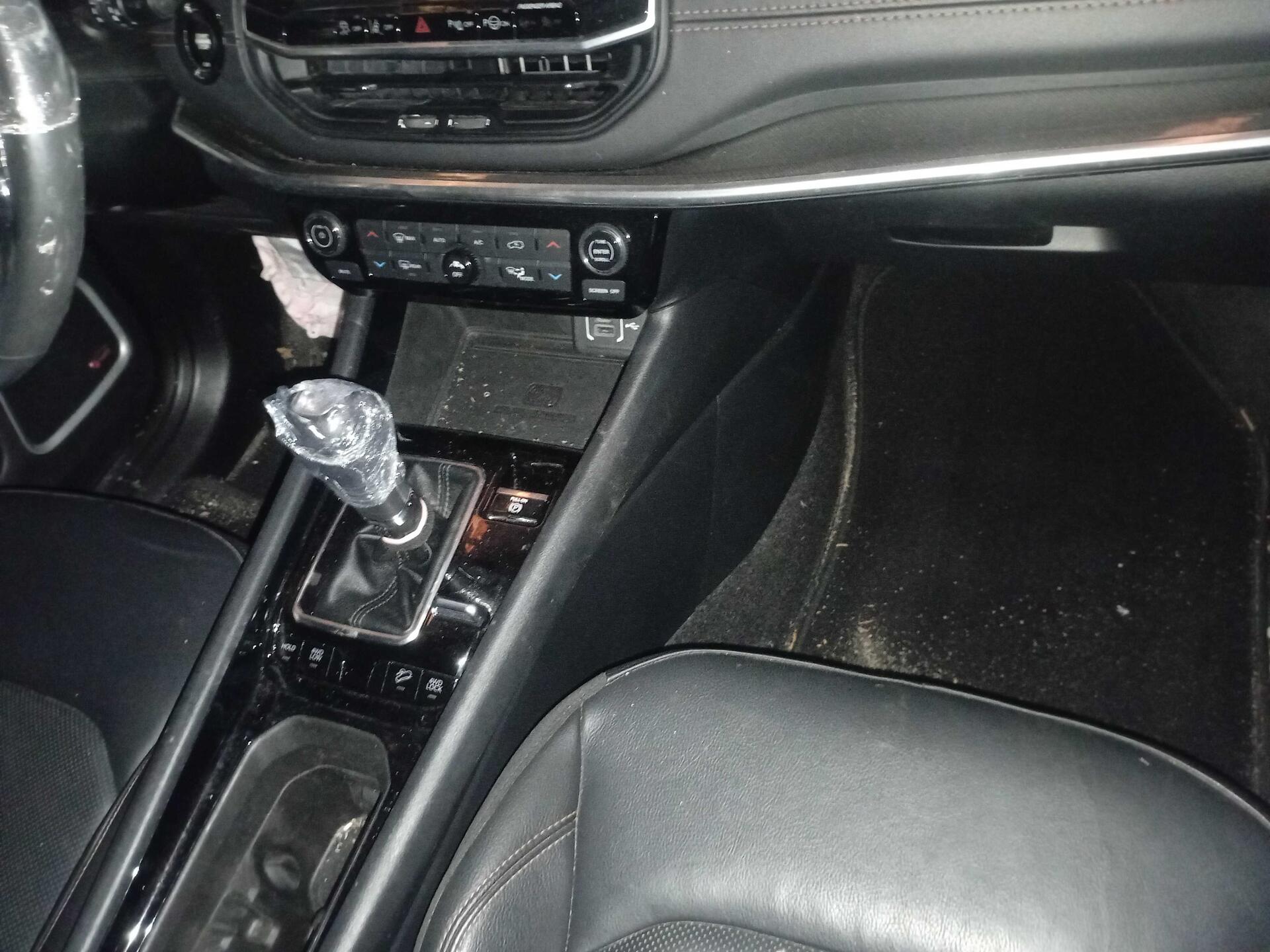 JEEP / COMPASS LIMITED TD DIESEL 2023/2023 — foto 30 de 40