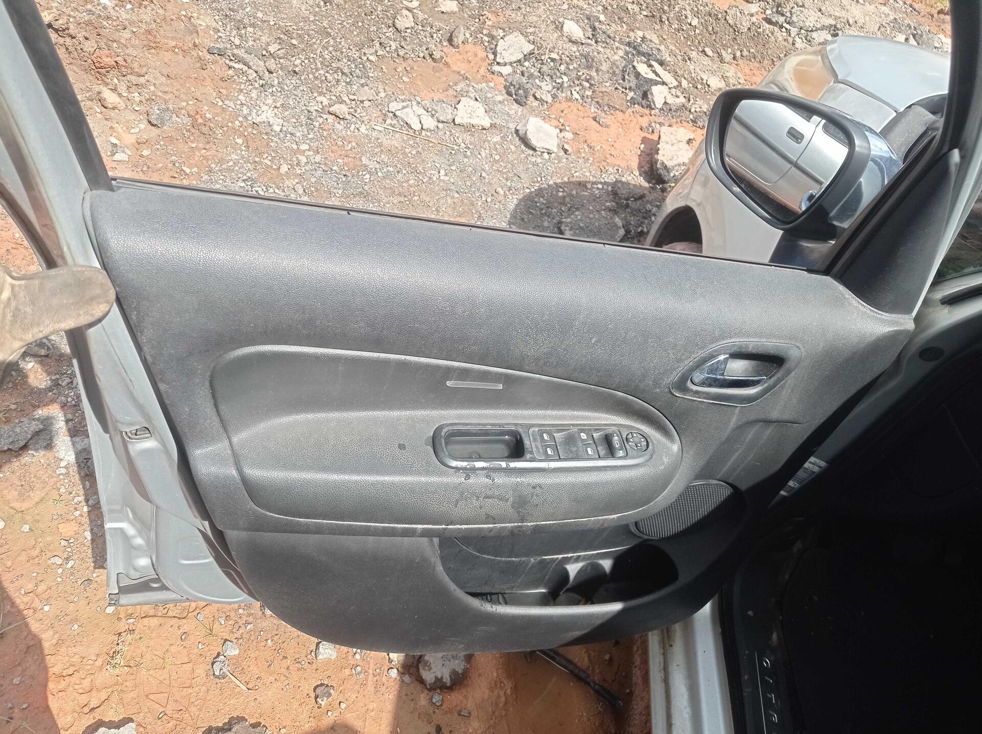 CITROEN / C3 PICASSO EXCLUSIVE 1.6 FLEX 16V 5P AUT 2011/2012 — foto 12 de 40