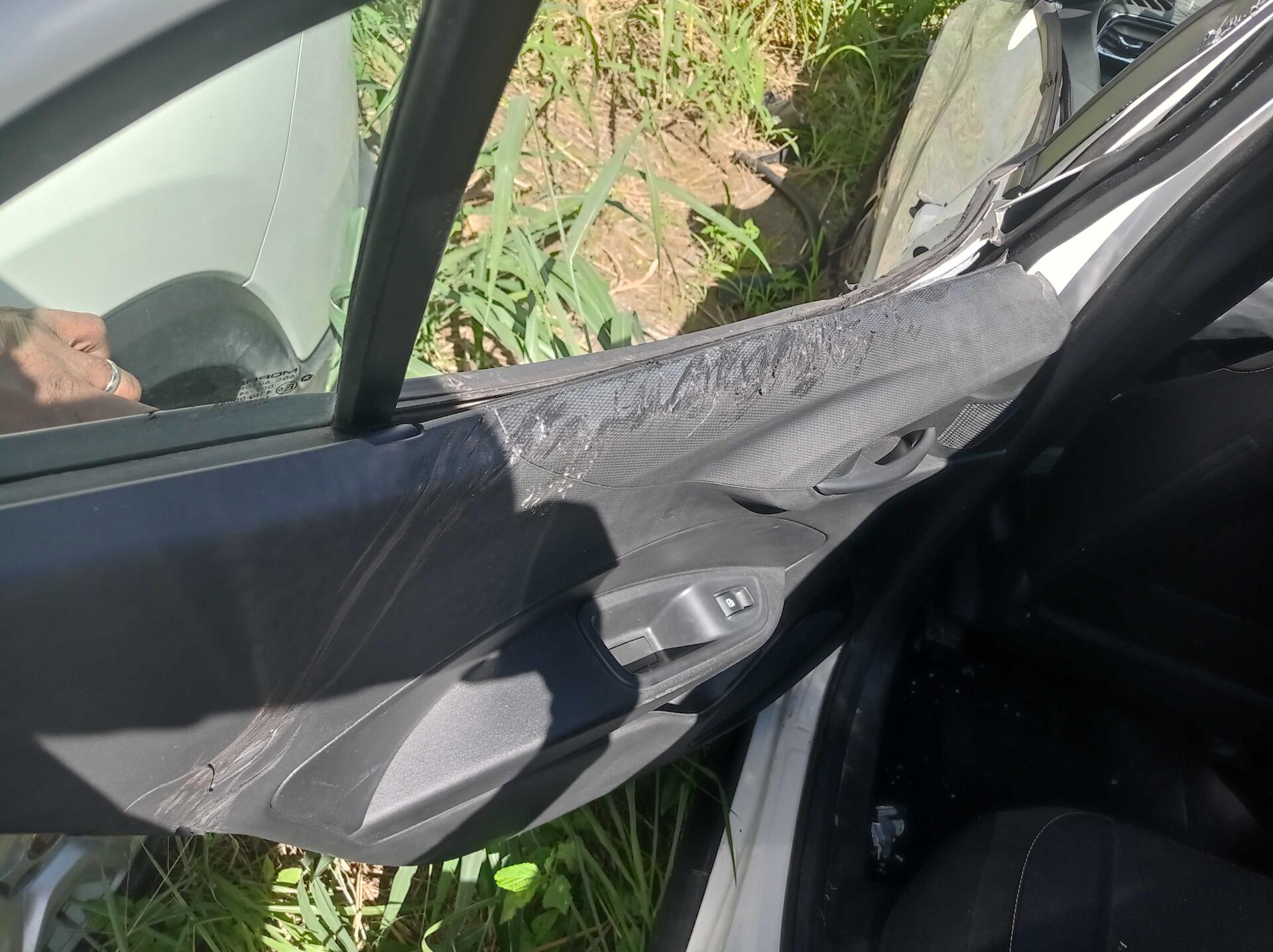 (SUCATA) FIAT / ARGO TREKKING 1.3AT 2023/2024 — foto 10 de 40