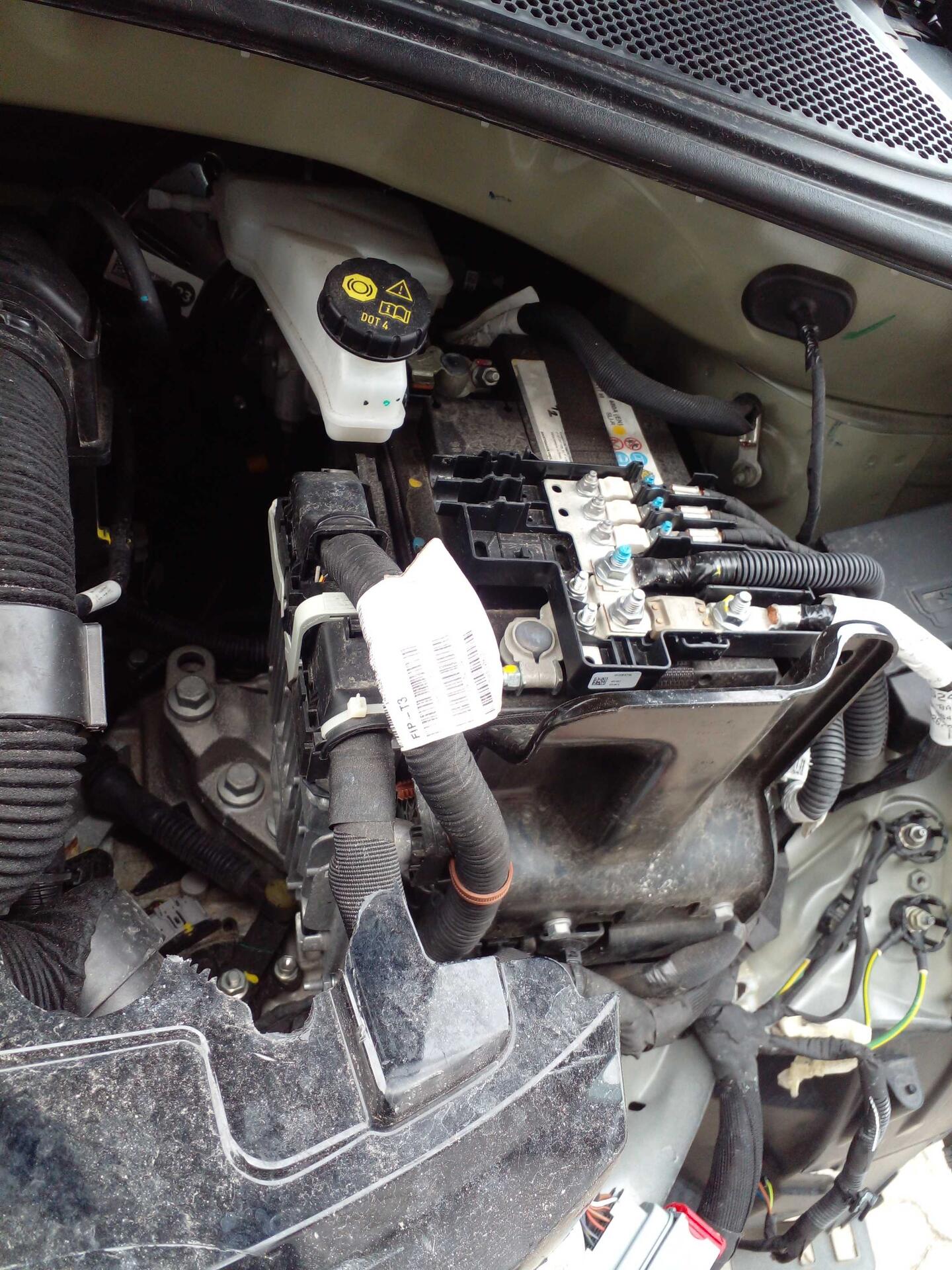 (SUCATA) CITROEN / C-3 AIRCROSS7 SHINE 1.0 T200 FLEX 2025/2026 — foto 27 de 40