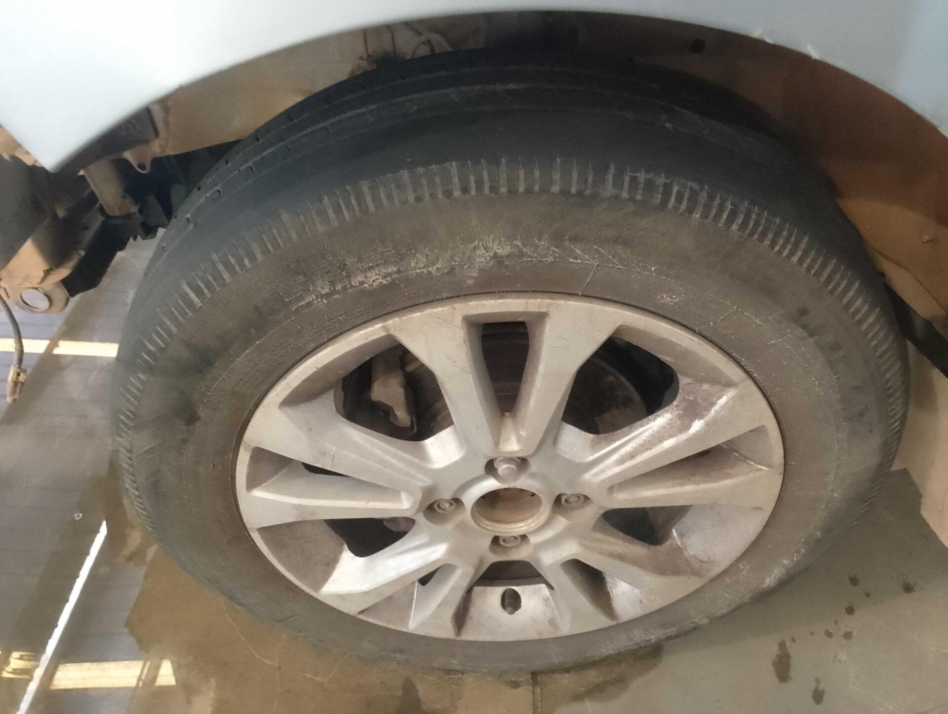 CHEVROLET / PRISMA 1.4MT LTZ FLEX 2013/2013 — foto 8 de 21