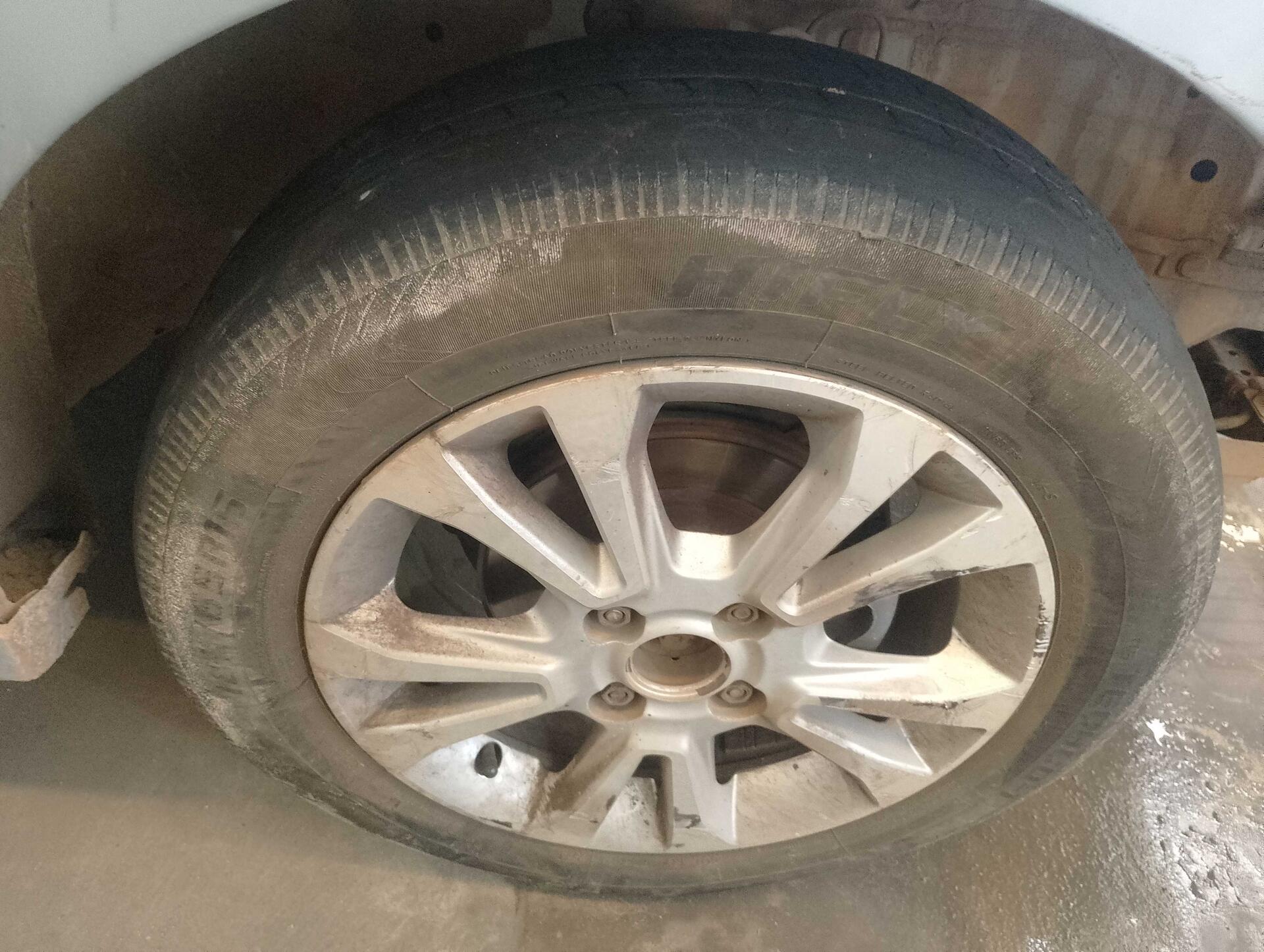 CHEVROLET / PRISMA 1.4MT LTZ FLEX 2013/2013 — foto 11 de 21
