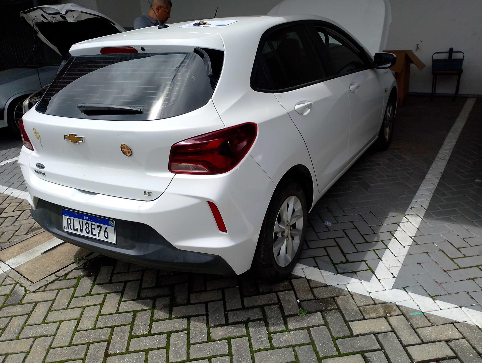 CHEVROLET / ONIX 10MT LT2 FLEX 2021/2022 — foto 5 de 40