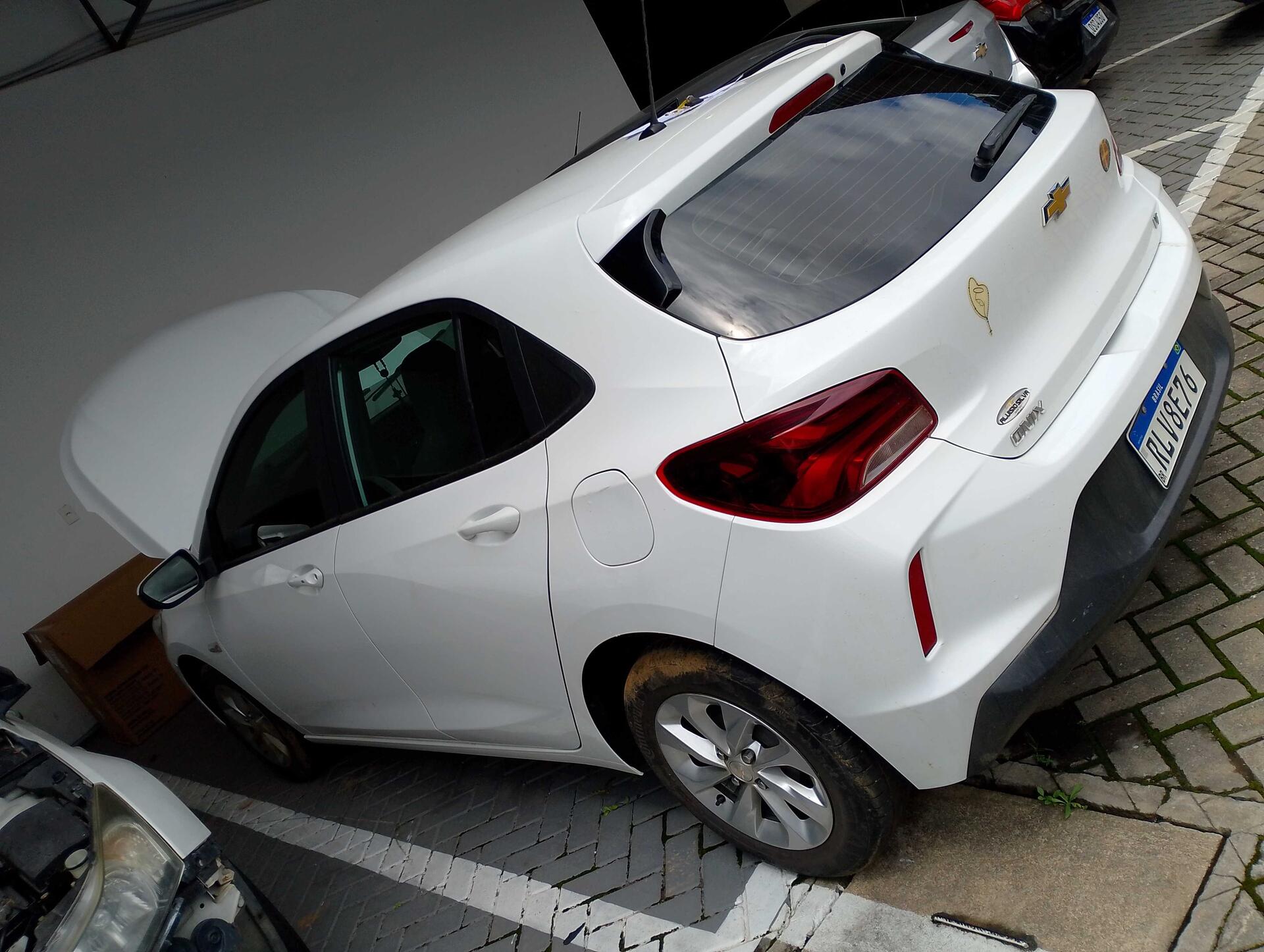 CHEVROLET / ONIX 10MT LT2 FLEX 2021/2022 — foto 9 de 40