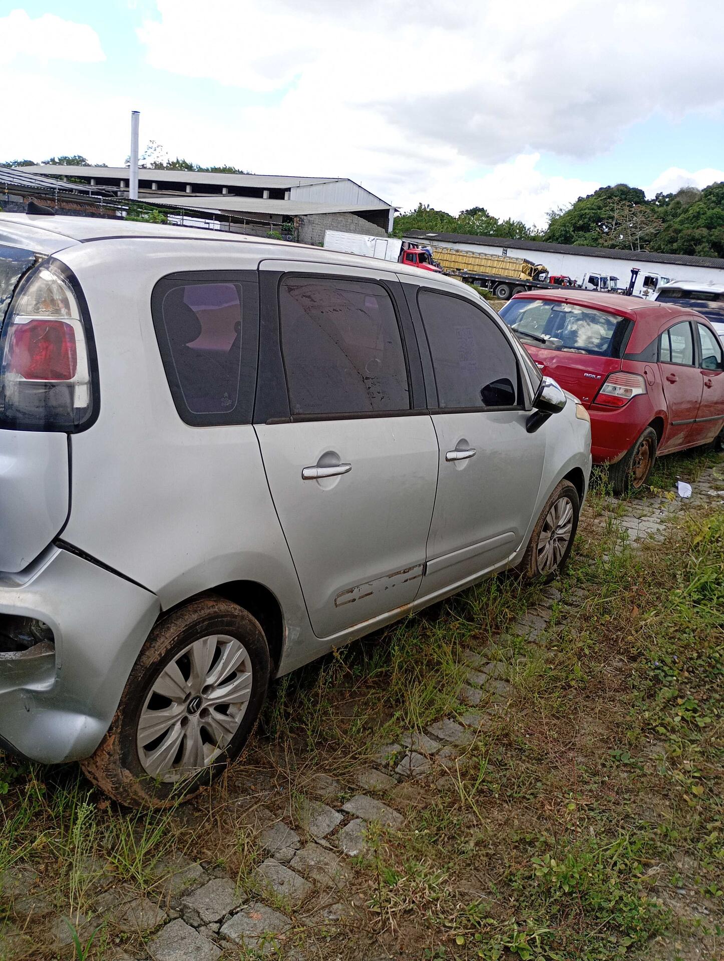 CITROEN / C3 PICASSO EXCLUSIVE 1.6 FLEX 16V 5P AUT 2011/2012 — foto 31 de 40