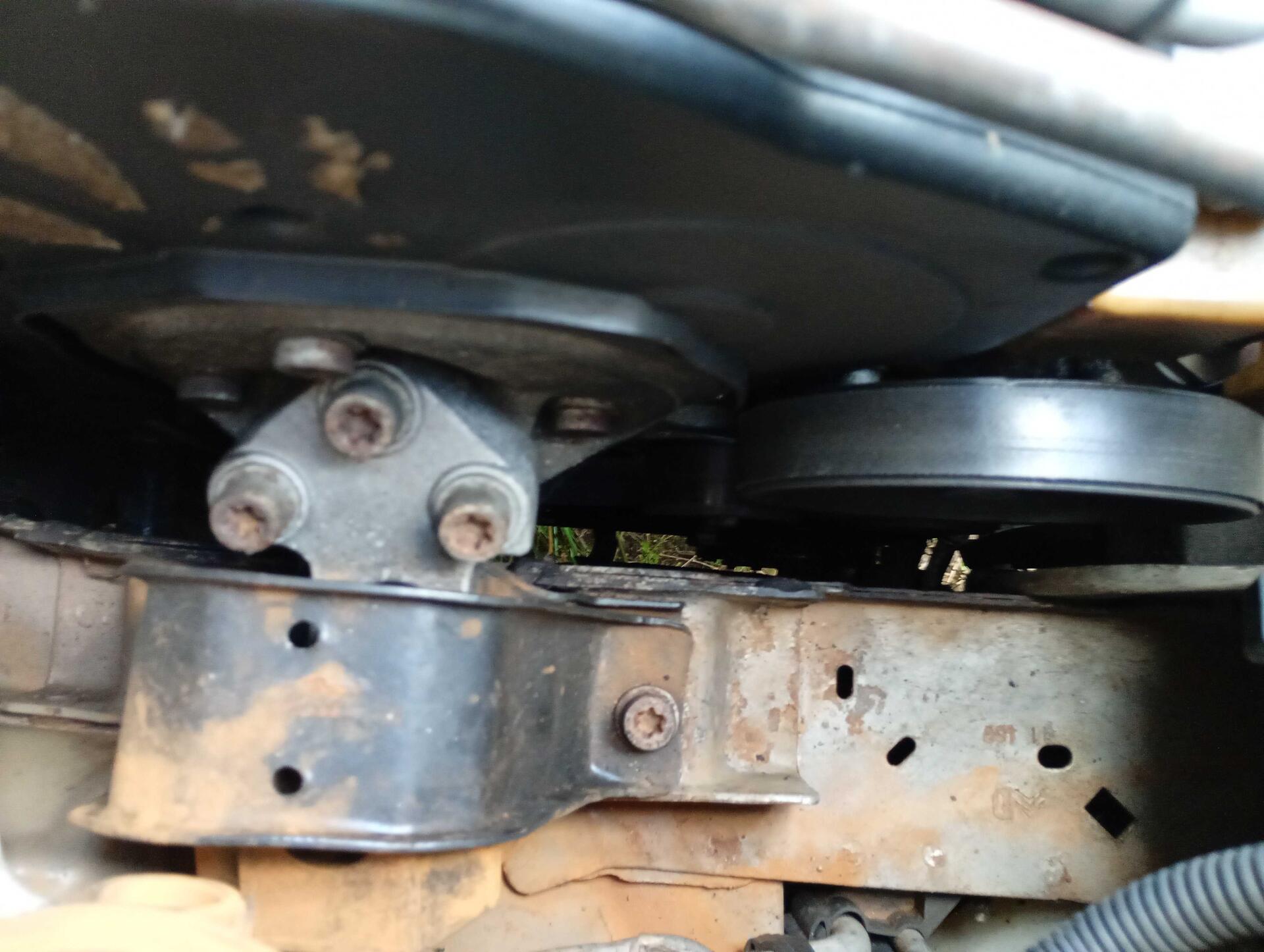 CITROEN / C3 PICASSO EXCLUSIVE 1.6 FLEX 16V 5P AUT 2011/2012 — foto 36 de 40