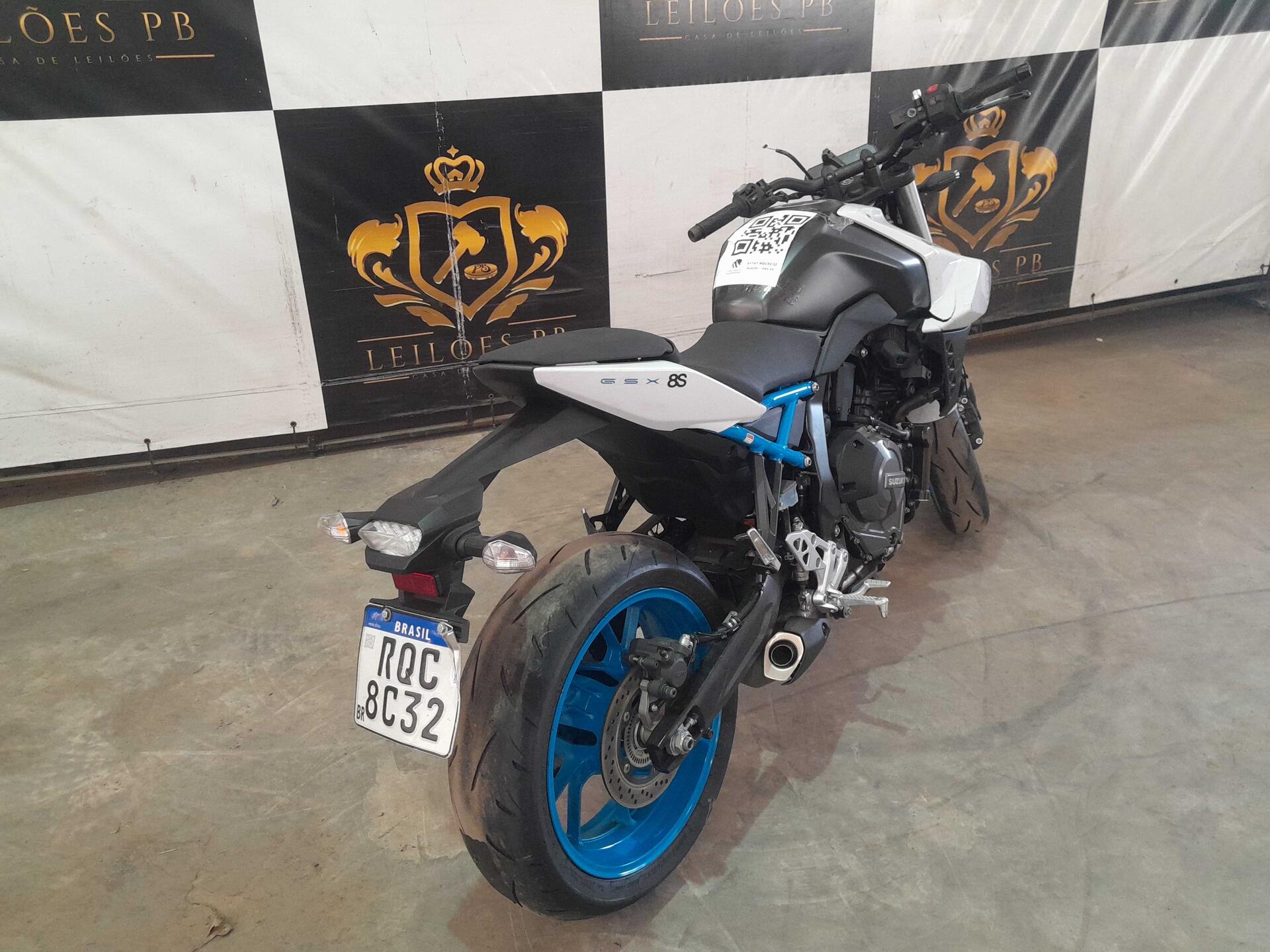 SUZUKI / GSX 8S GASOLINA 2024/2025 — foto 3 de 14