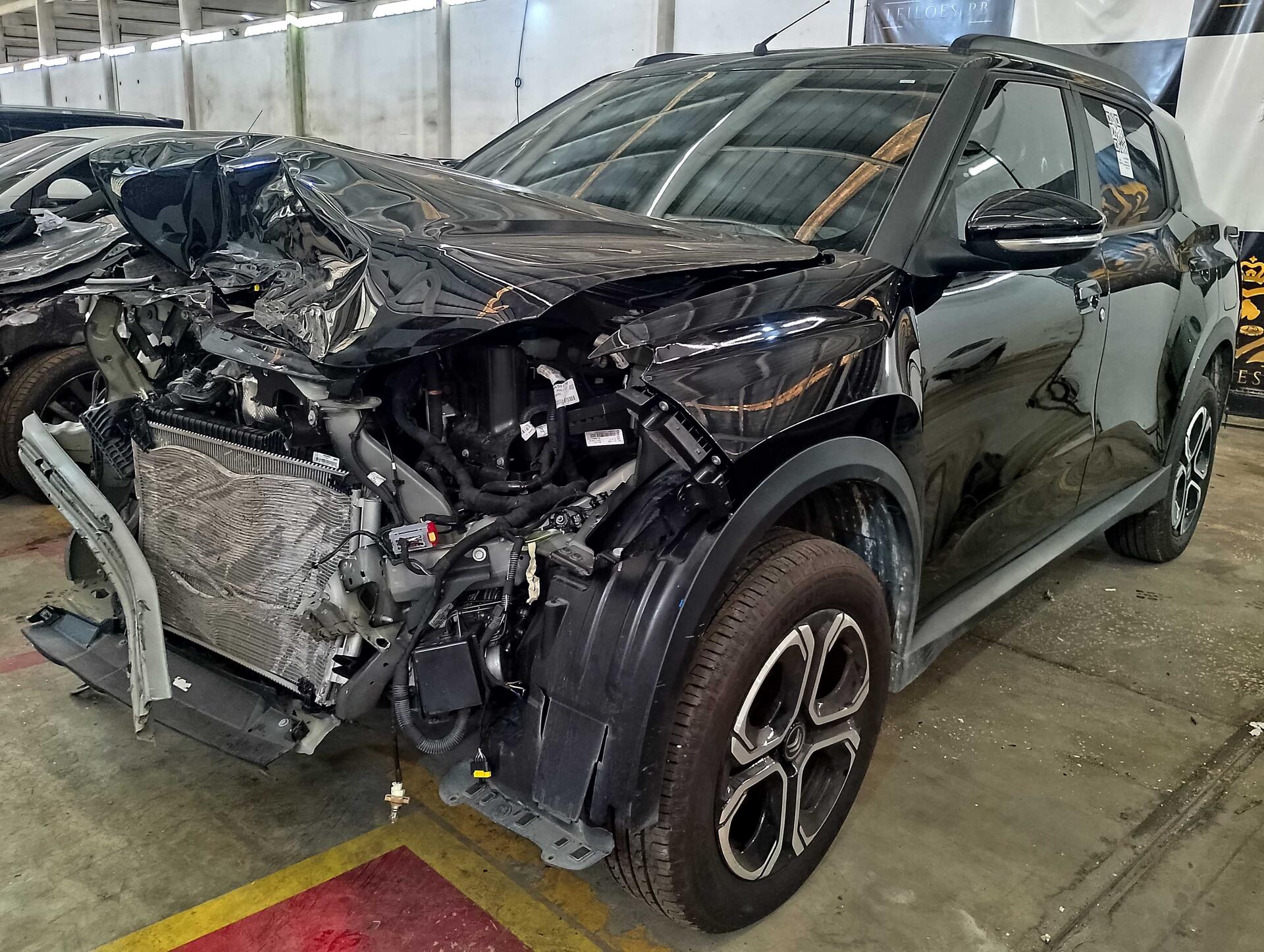 (SUCATA) CITROEN / C-3 AIRCROSS7 SHINE 1.0 T200 FLEX 2025/2026 — foto 32 de 40