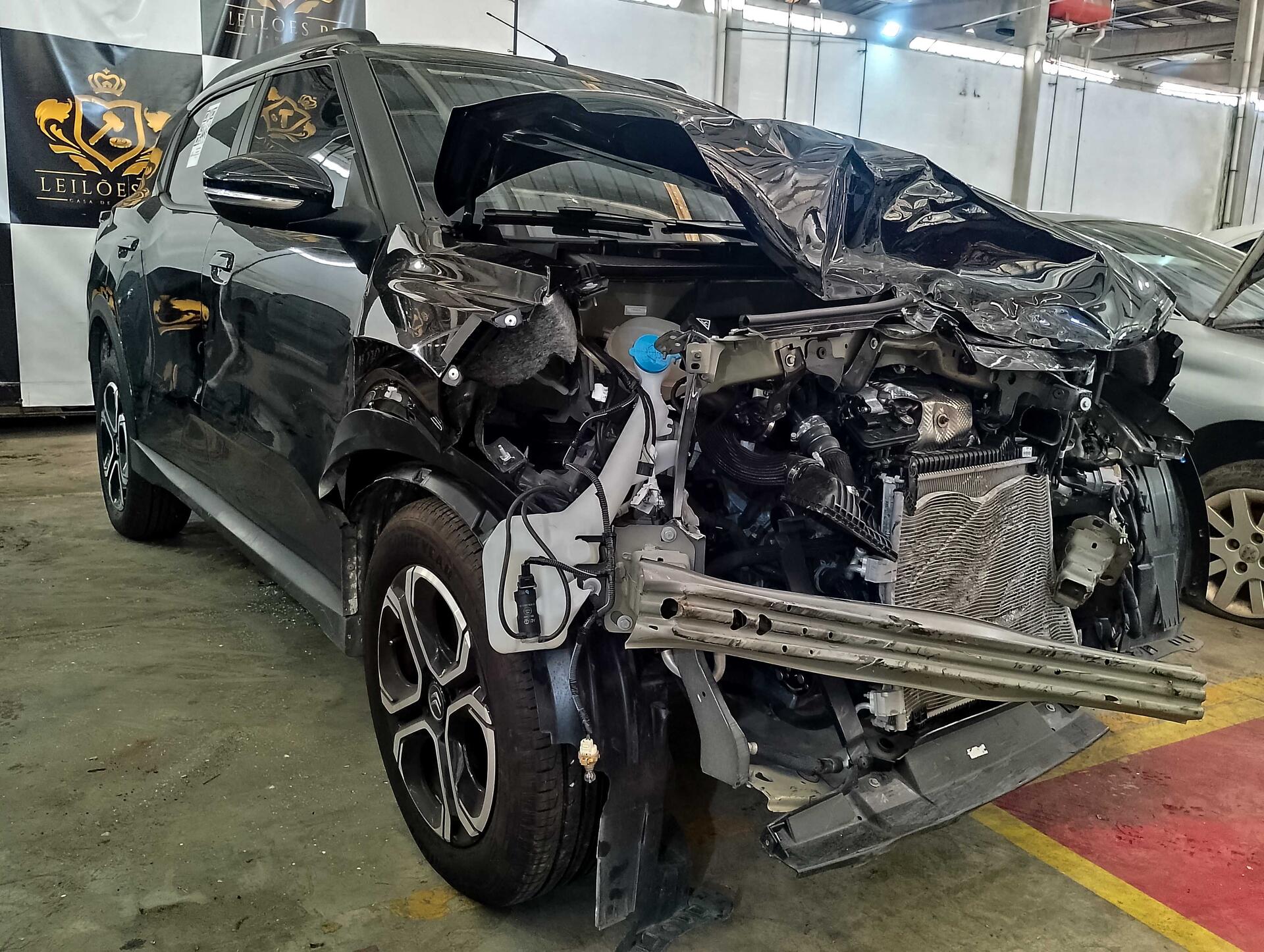 (SUCATA) CITROEN / C-3 AIRCROSS7 SHINE 1.0 T200 FLEX 2025/2026 — foto 33 de 40