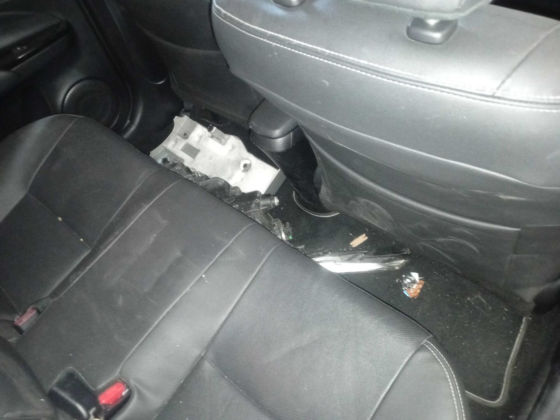 TOYOTA / YARIS XS CONNECT SEDAN 1.5 FLEX 16V AUT. 2020/2020 — foto 33 de 39