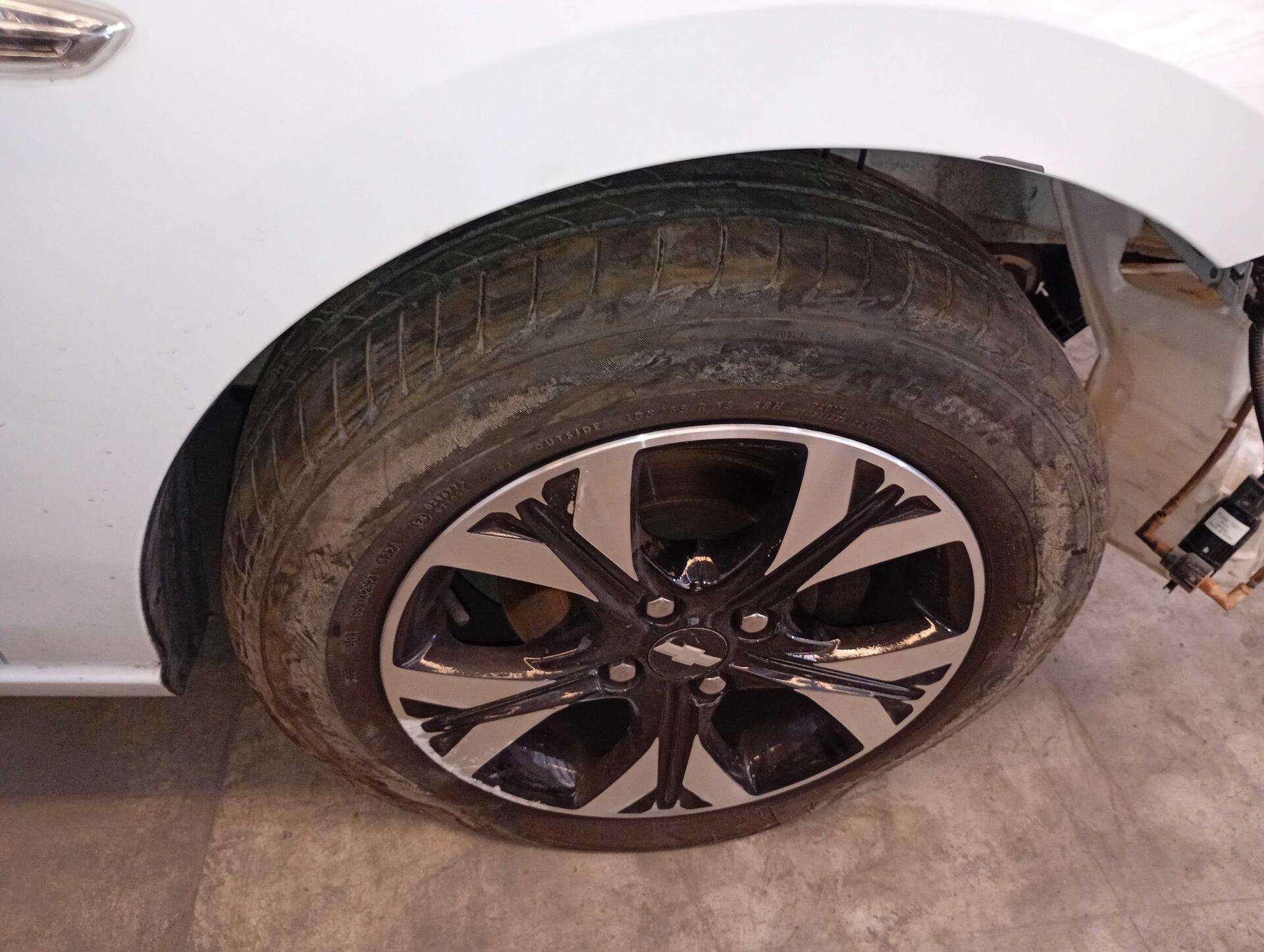 CHEVROLET / ONIX HATCH LT 1.0 12V 4P MEC FLEX 2024/2025 — foto 40 de 40