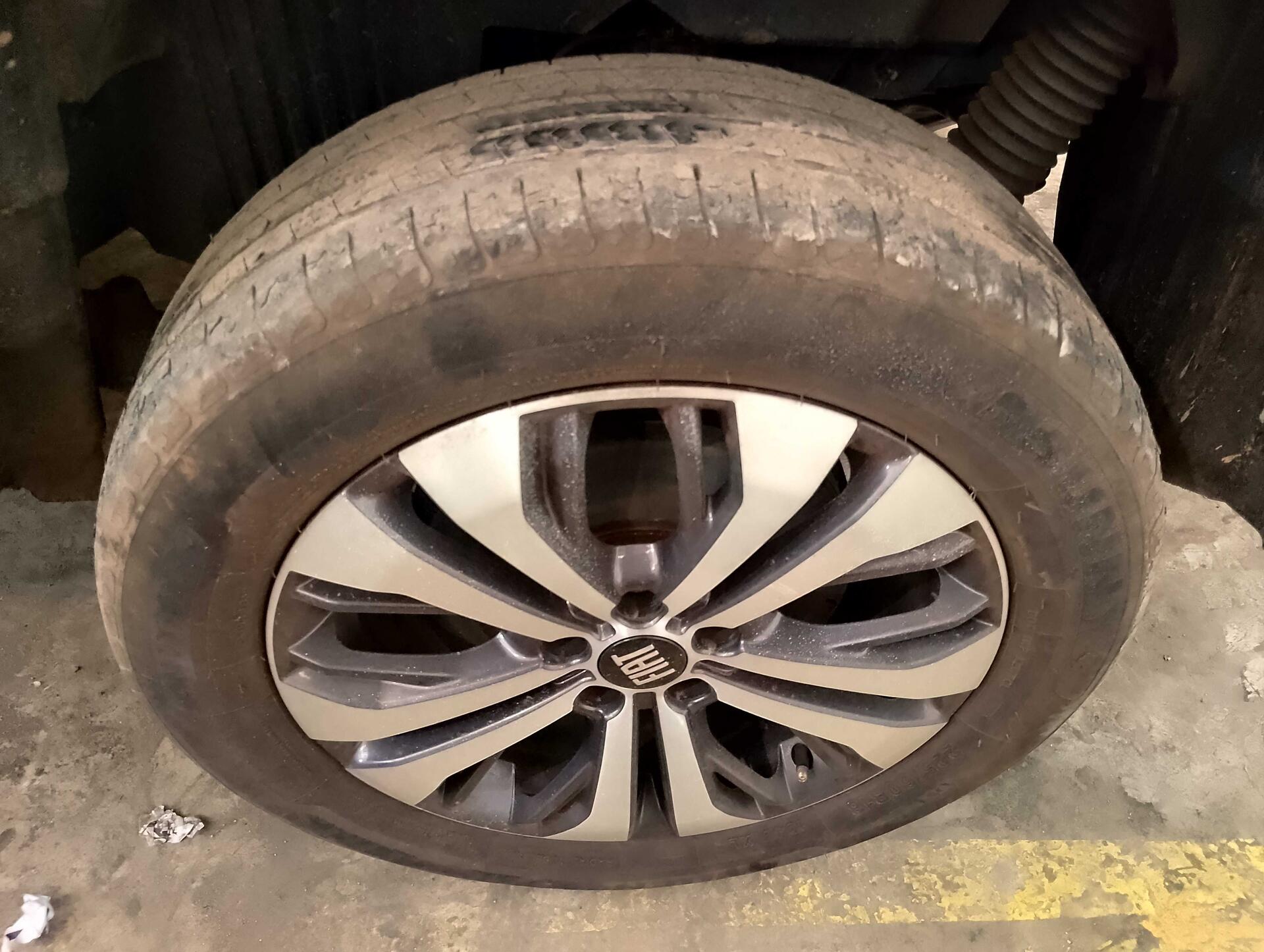 FIAT / TORO VOLCANO 2.0 16V 4X4 TB DIESEL AUT 2023/2023 — foto 8 de 25