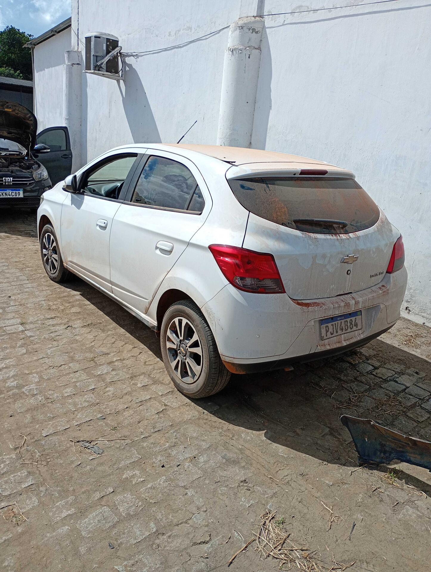 CHEVROLET / ONIX 1.4AT LTZ FLEX 2015/2016 — foto 40 de 40